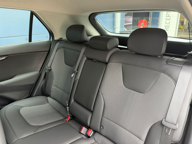 Kia Niro 1.6 GDi Hybrid DynamicLine | Navigatie | Apple Car — photo 9