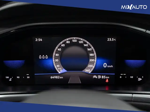 Volkswagen T-Roc view 15