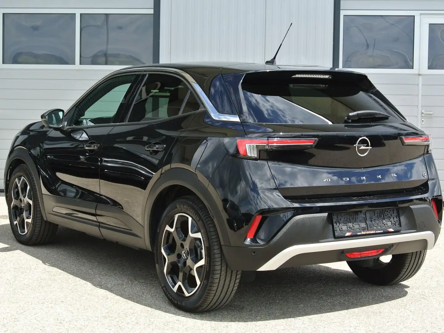 Opel Mokka e Ultimate Aut. ** LEDER * NAVI * SHZ * KAMERA Schwarz - 2