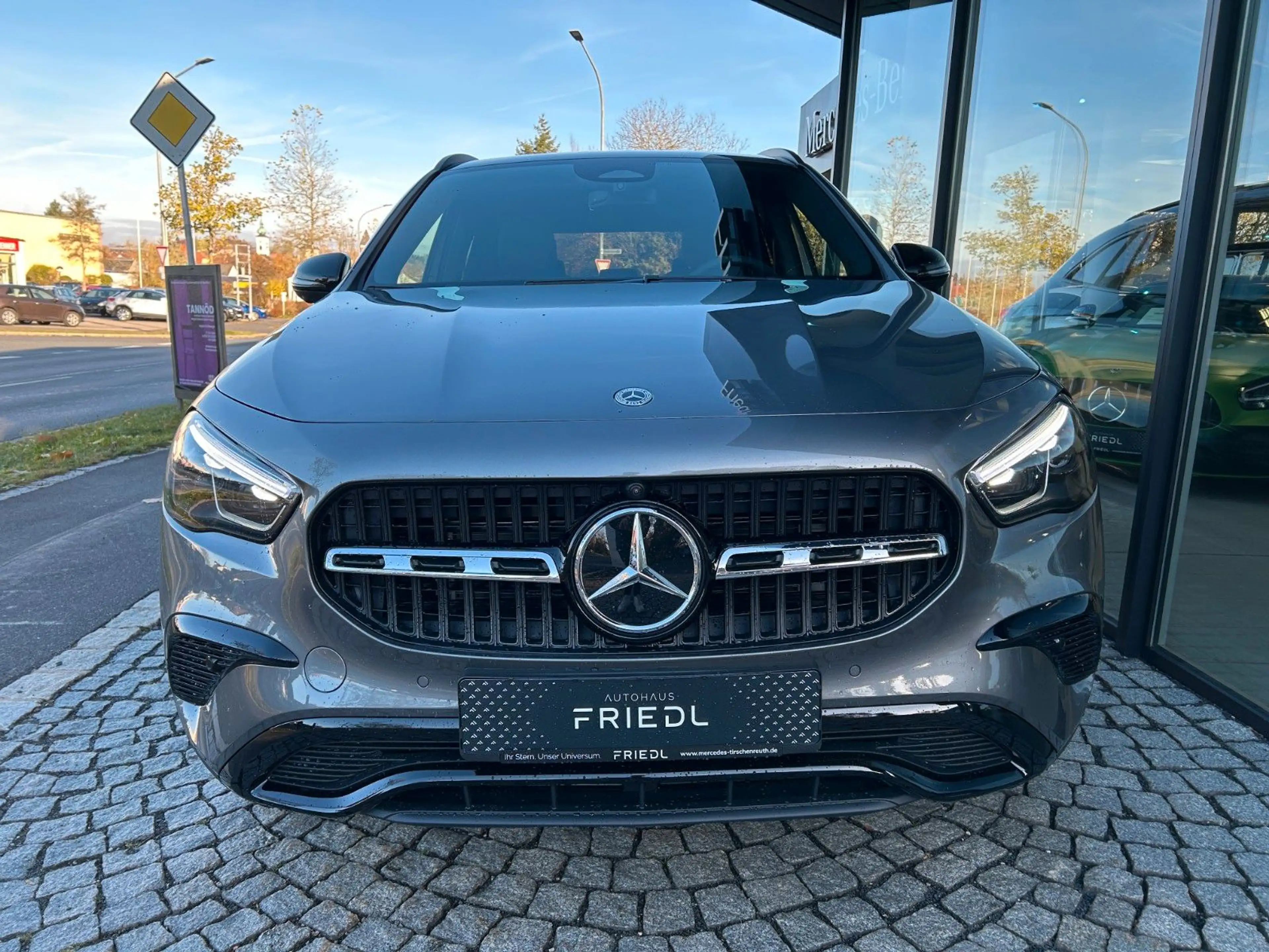Mercedes-Benz GLA 200 EDITION PROGRESSIVE,NIGHT,360,WINTER — photo 7