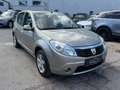 Dacia Sandero Lauréate 1,6 MPI 87PS neues Pickerl Grau - thumbnail 1