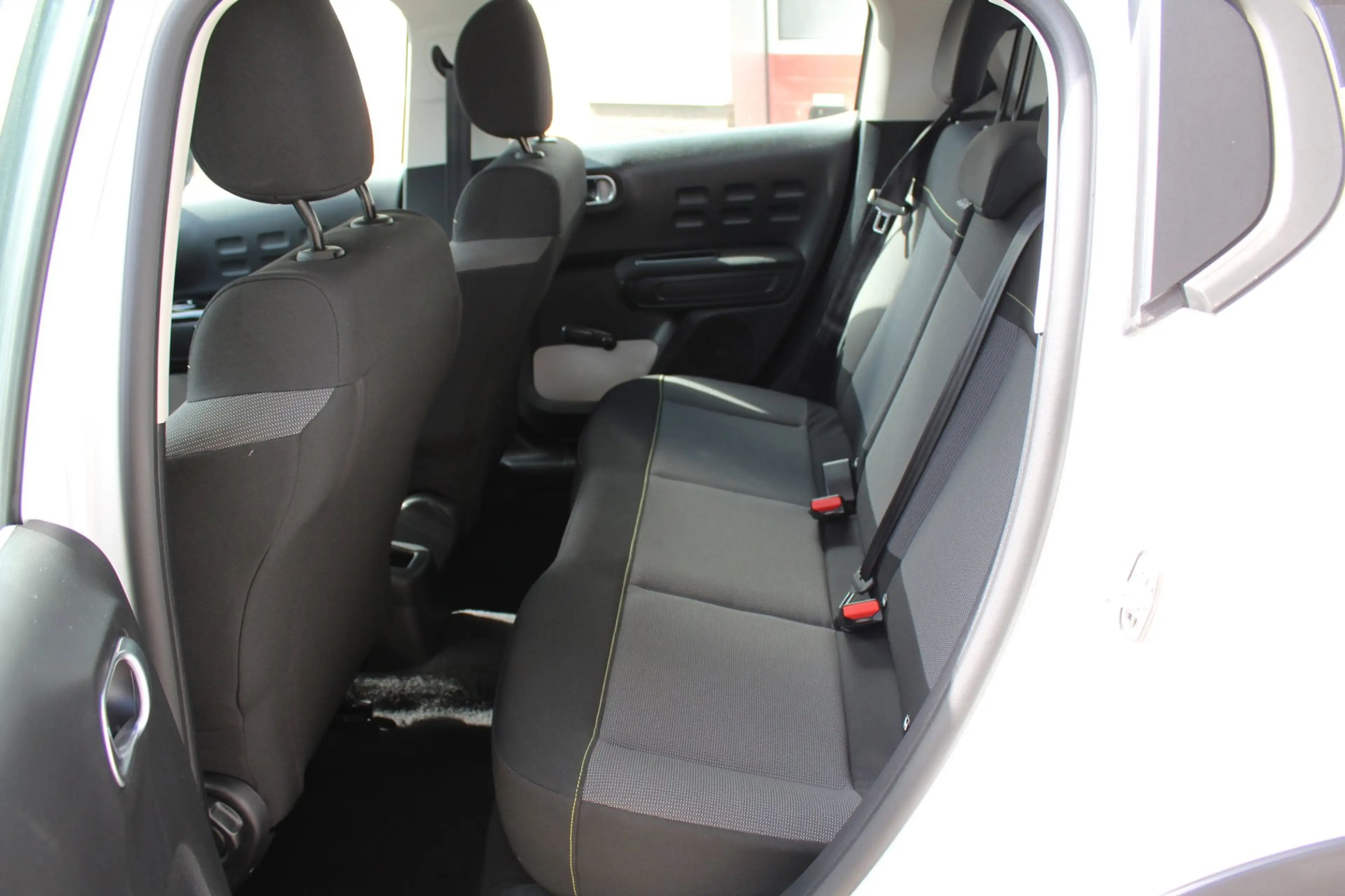 Citroen C3 1.2 PureTech Feel Edition — photo 7