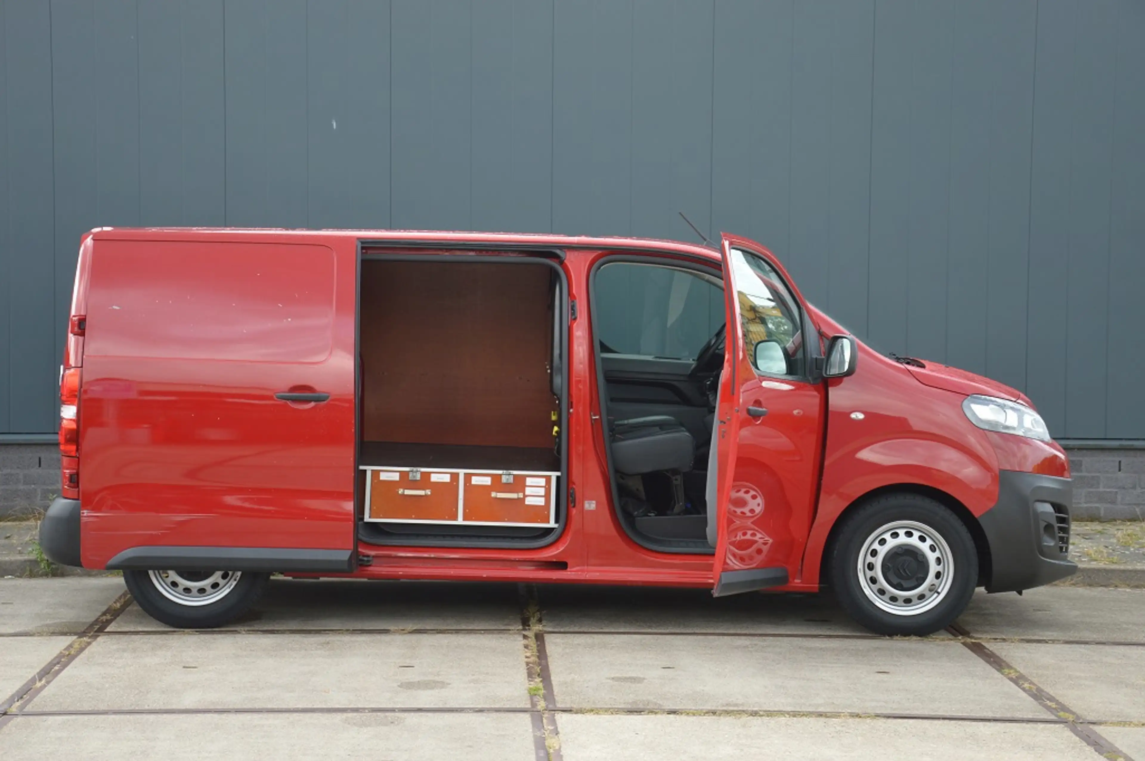 Citroen Jumpy 1.6 BlueHDI 95 Club M Airco Schuifdeur Euro 6 95PK — photo 4