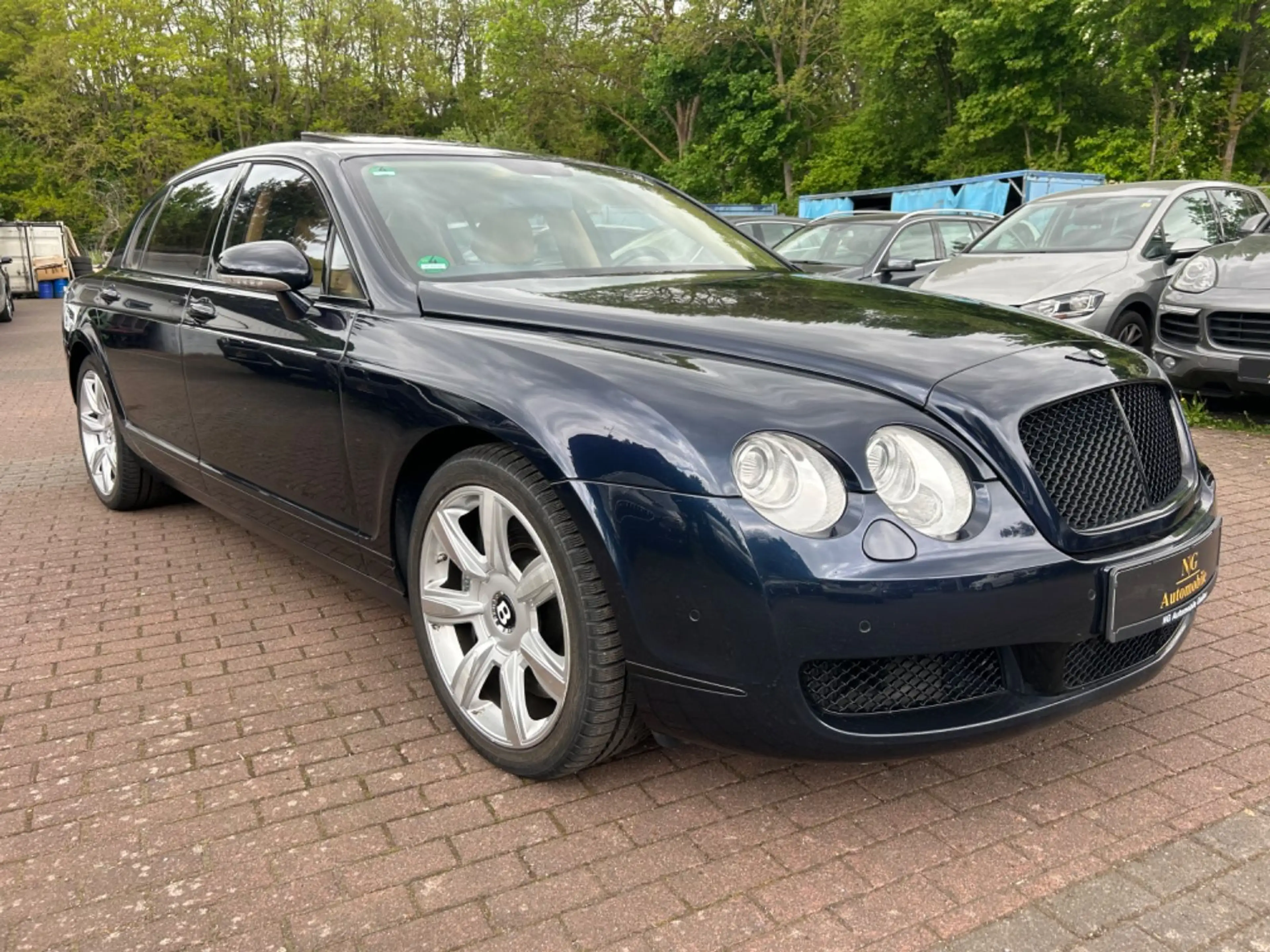 Bentley Flying Spur W12 *Keyless*GSD*HU Neu* — photo 7