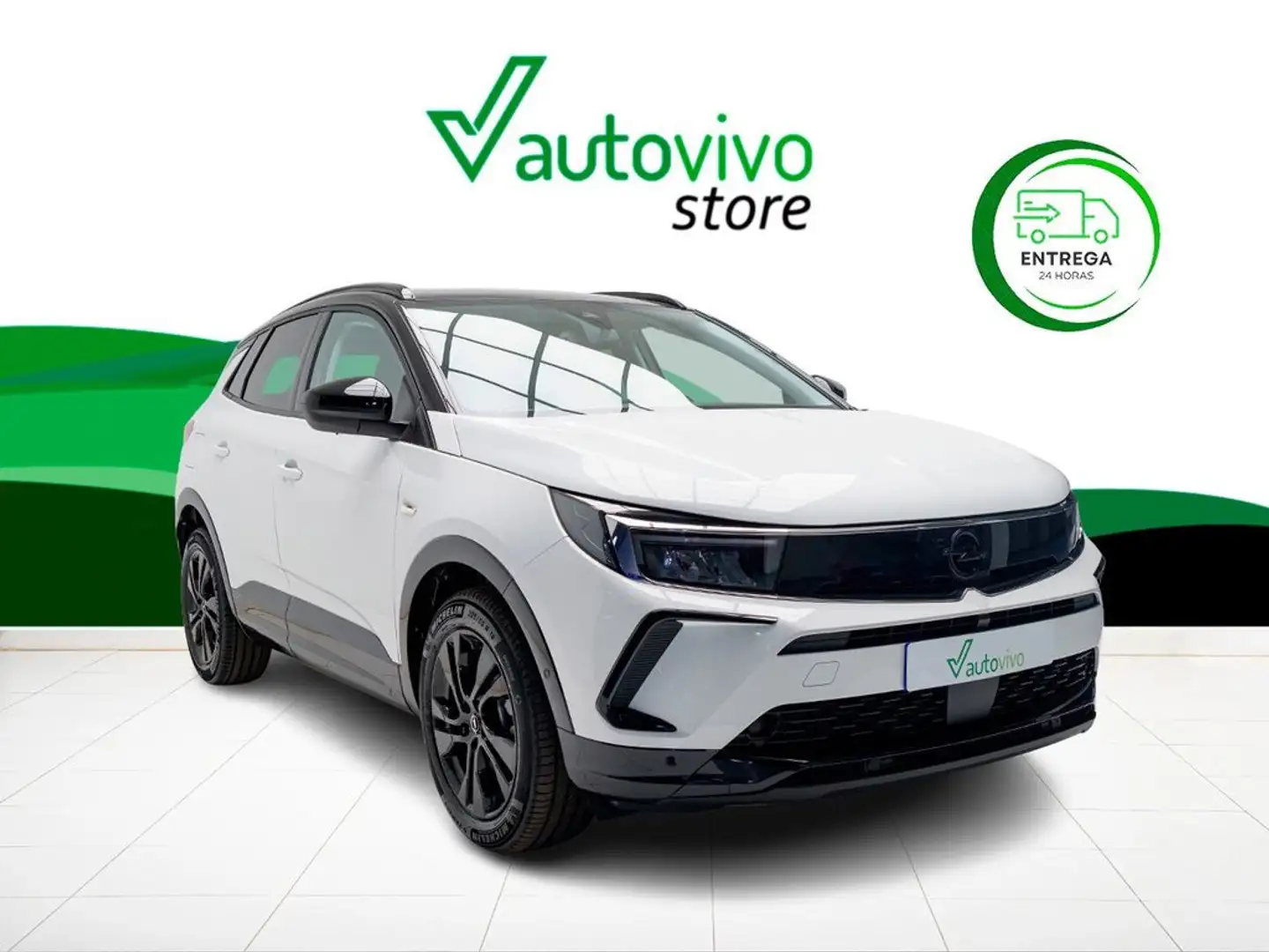 Opel Grandland GS 1.2 MHEV TURBO 136 CV DCT 5P Weiß - 1