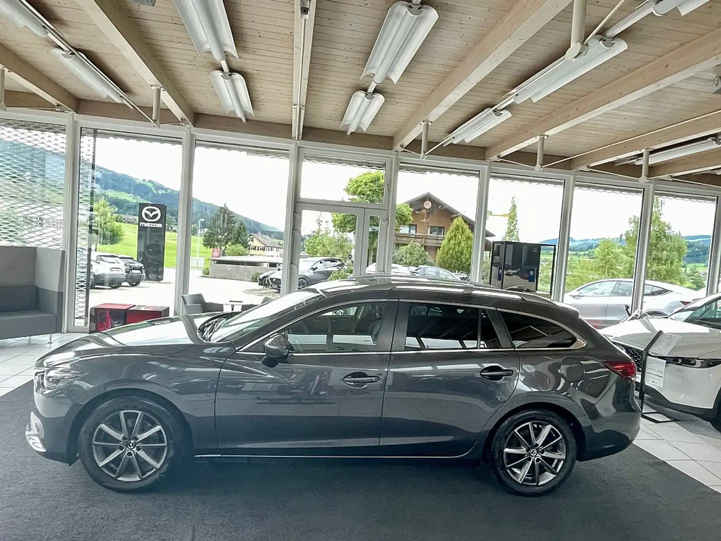 Mazda 6 Mazda6 Sport Combi CD150 Attraction AWD Gris - 2