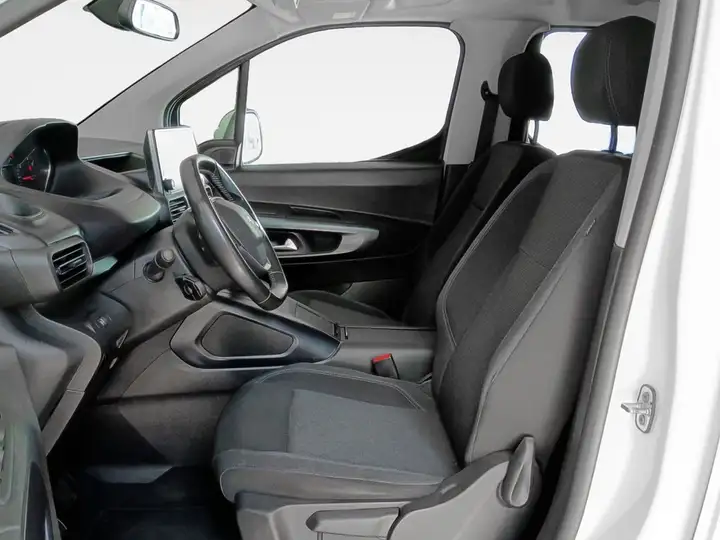 Peugeot Rifter 2021, foto 11