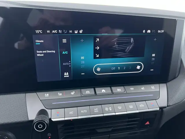 Opel Astra view 12