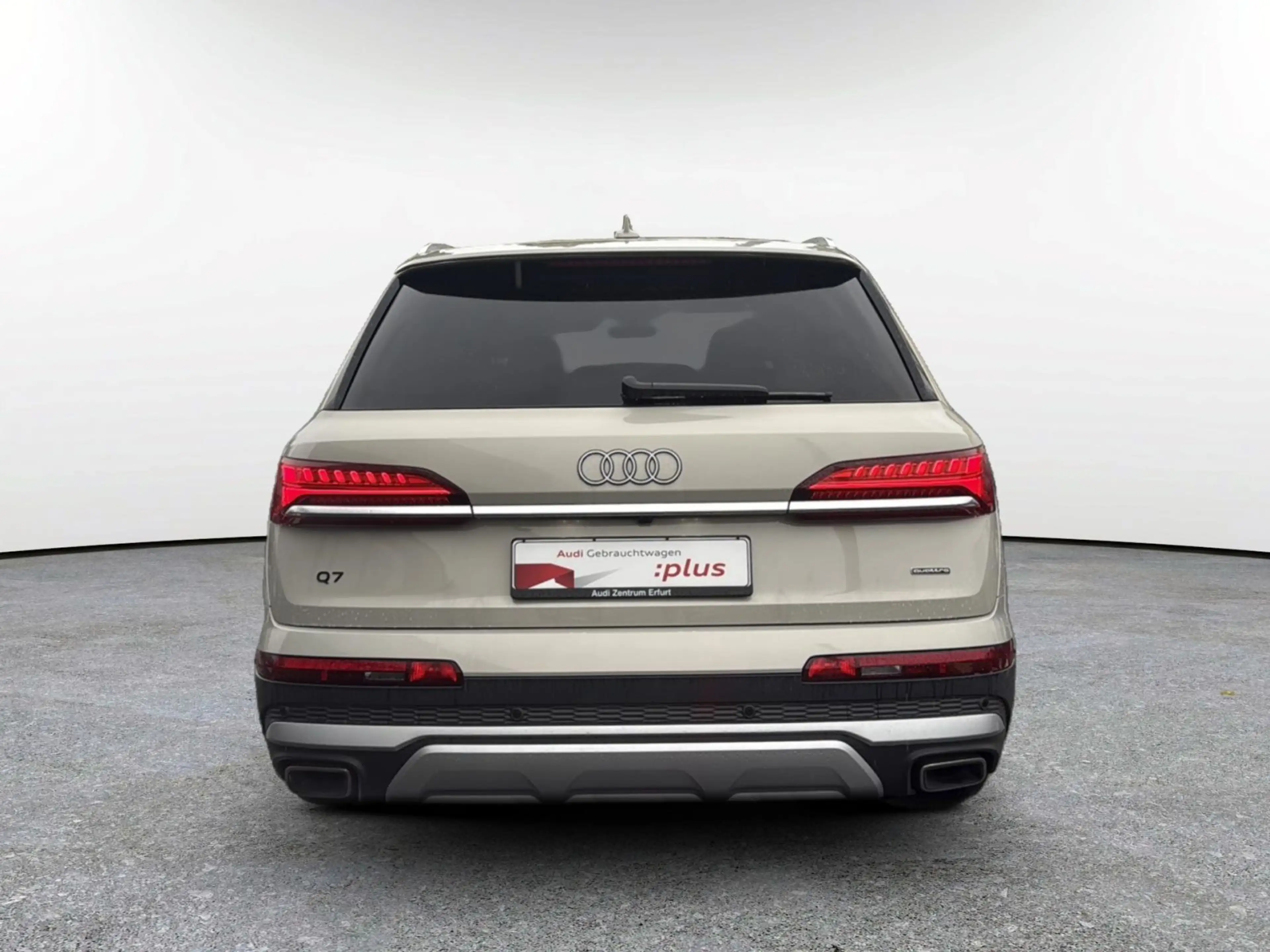 Audi Q7 55 TFSI quattro tiptronic S-Line Matrix Stand — photo 7