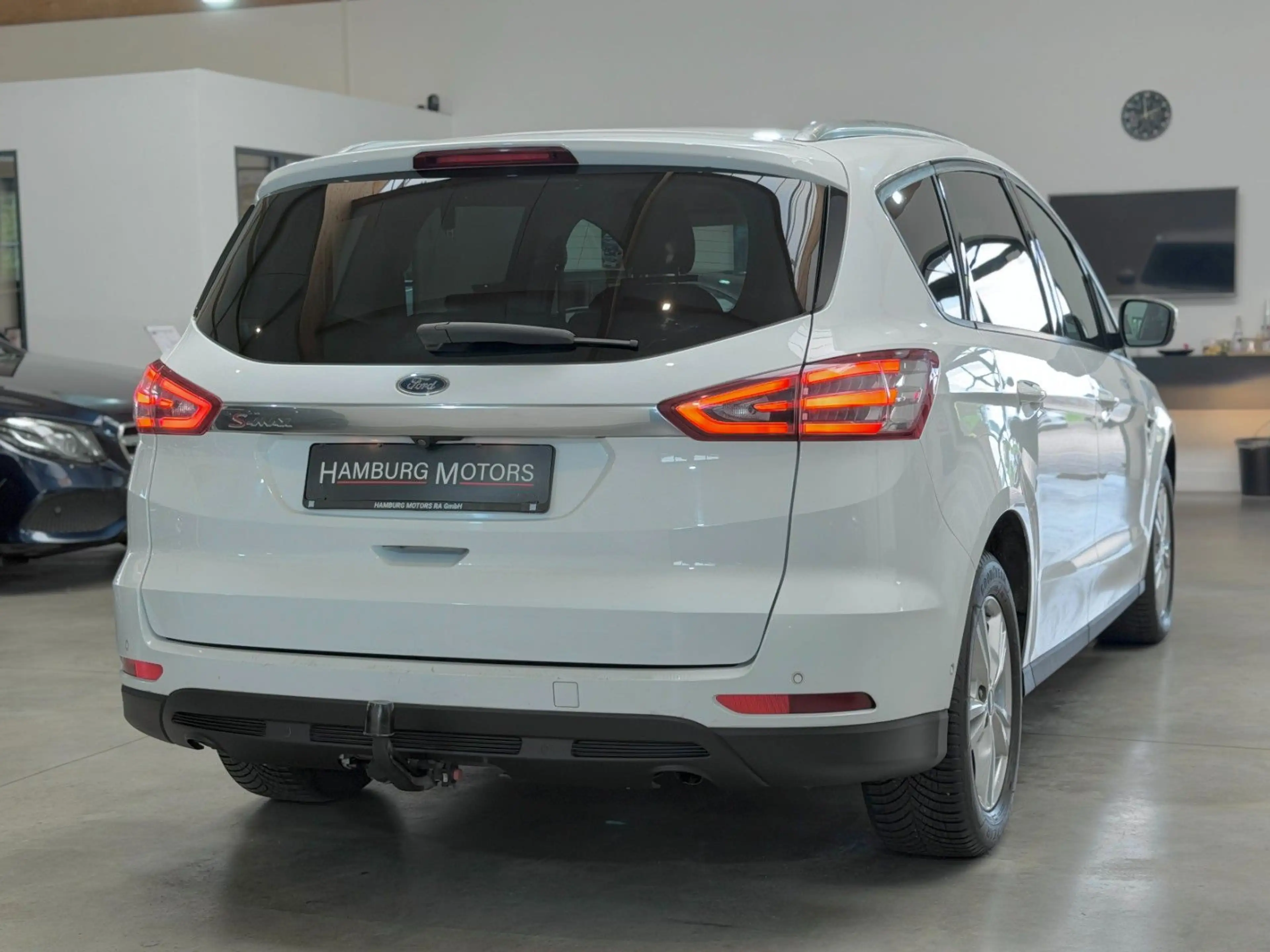 Ford S-Max S-MAX 2.0 TDCI EcoBlue Automatik Business 7Sitze — photo 4