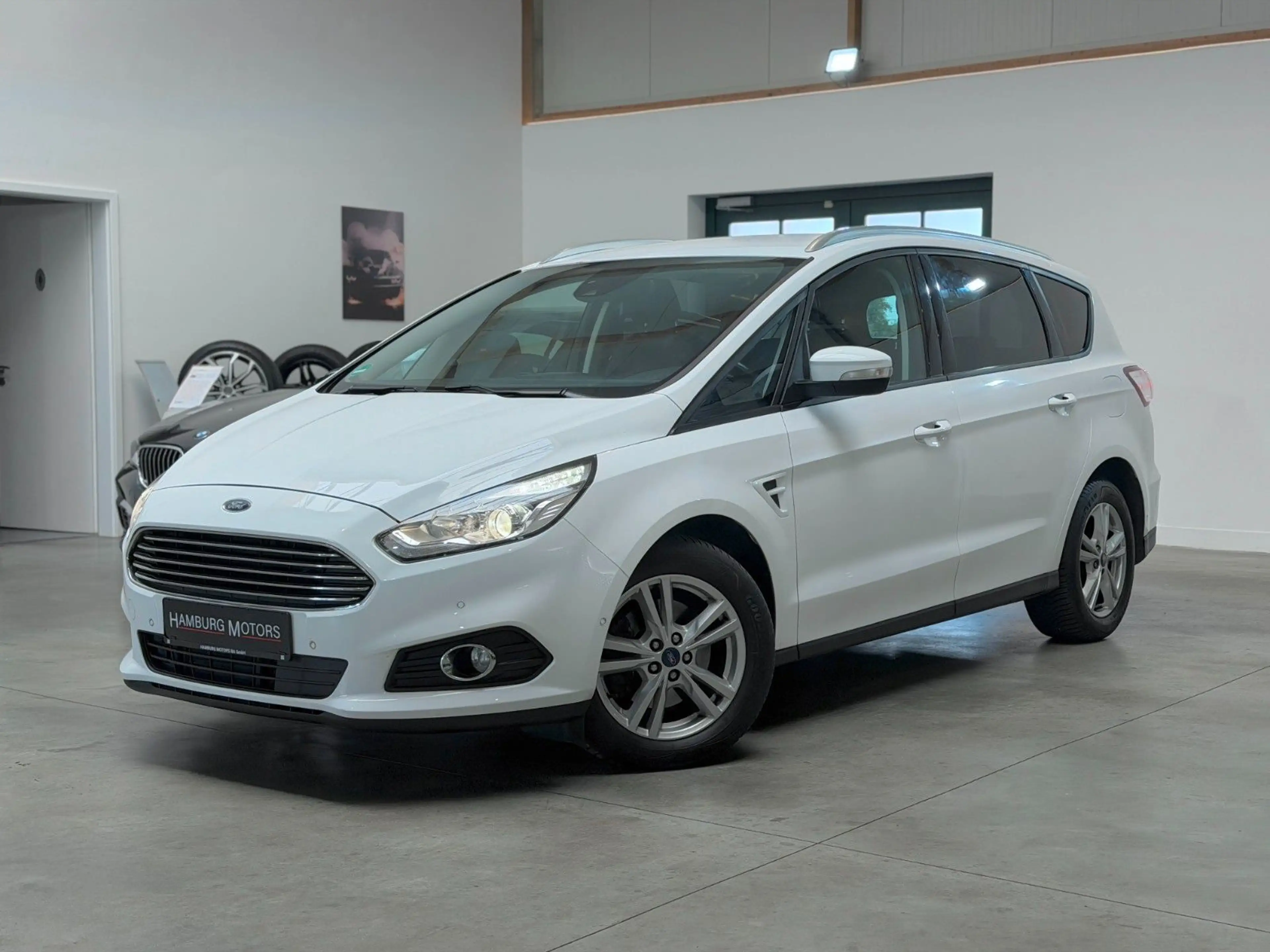 Ford S-Max S-MAX 2.0 TDCI EcoBlue Automatik Business 7Sitze — photo 3