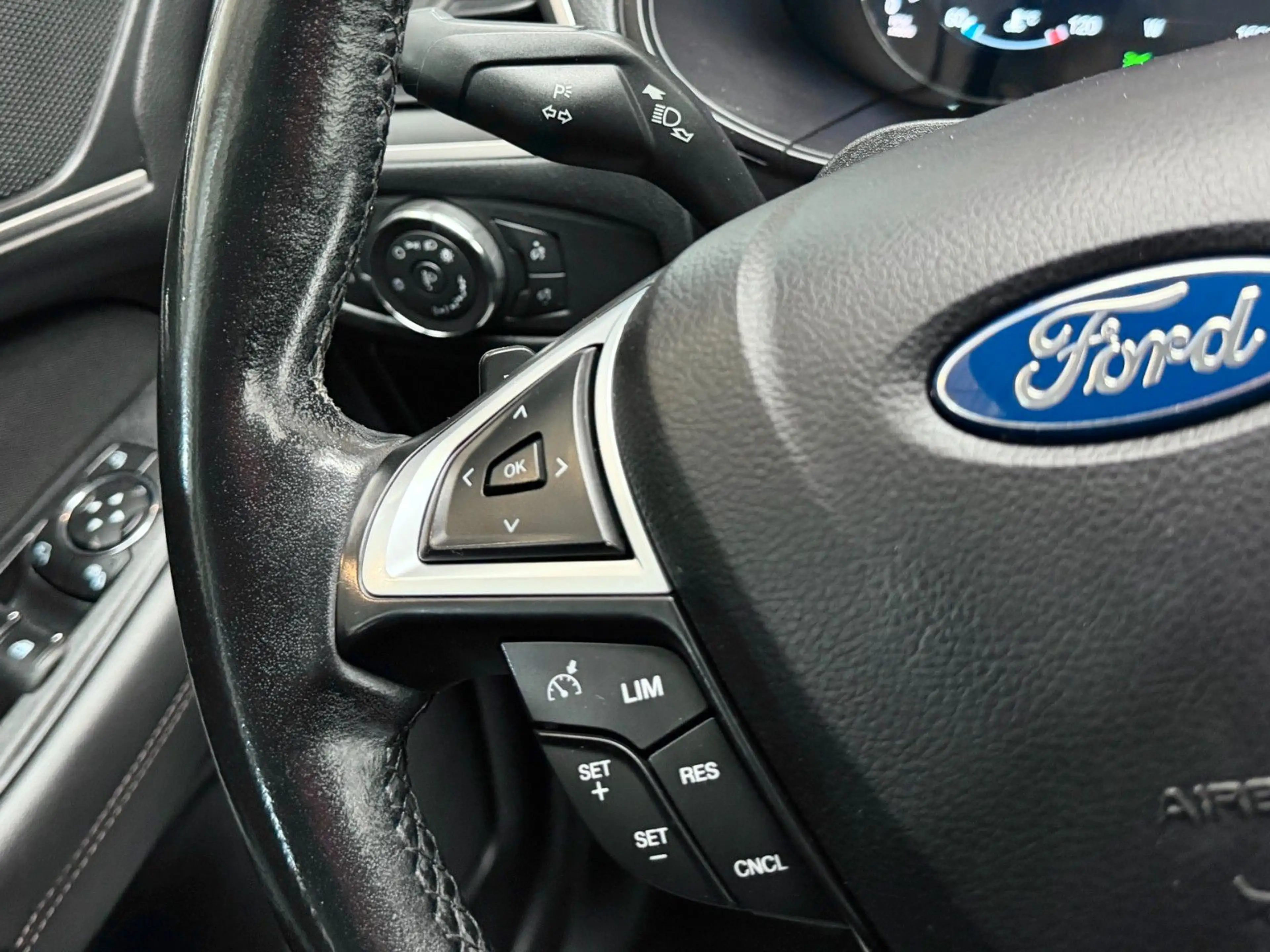 Ford S-Max S-MAX 2.0 TDCI EcoBlue Automatik Business 7Sitze — photo 15