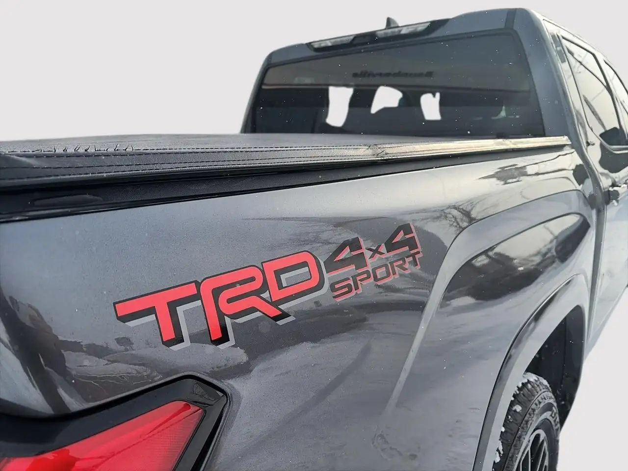 Toyota Tundra снимка Toyota Tundra