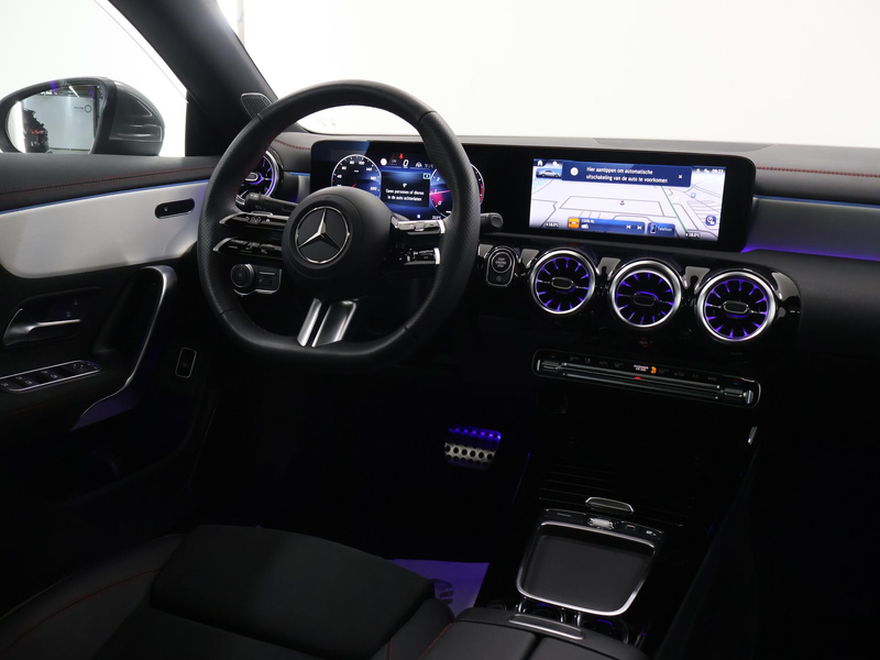 Mercedes-Benz CLA 180 Business Solution AMG | Panoramadak | Burmester | — photo 9