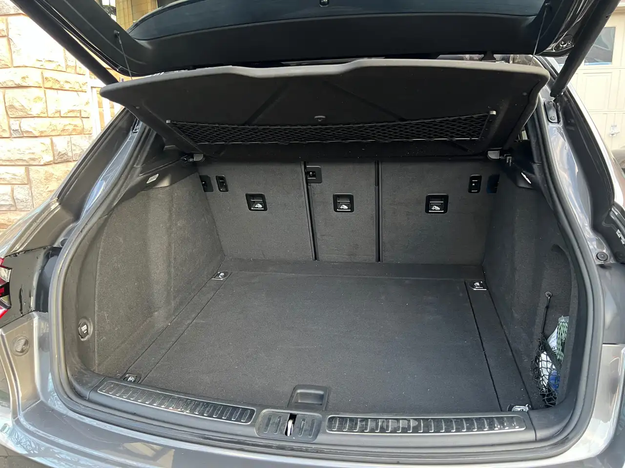 Porsche Macan снимка Porsche Macan