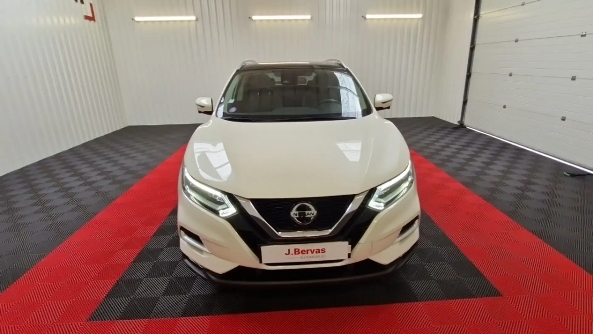 Nissan Qashqai 1.3 DIG-T 160 DCT Tekna Blanc - 2