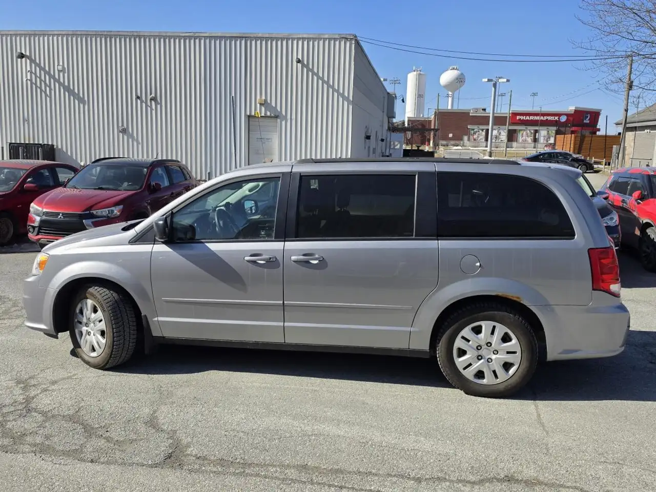 Dodge Grand Caravan снимка Dodge Grand Caravan