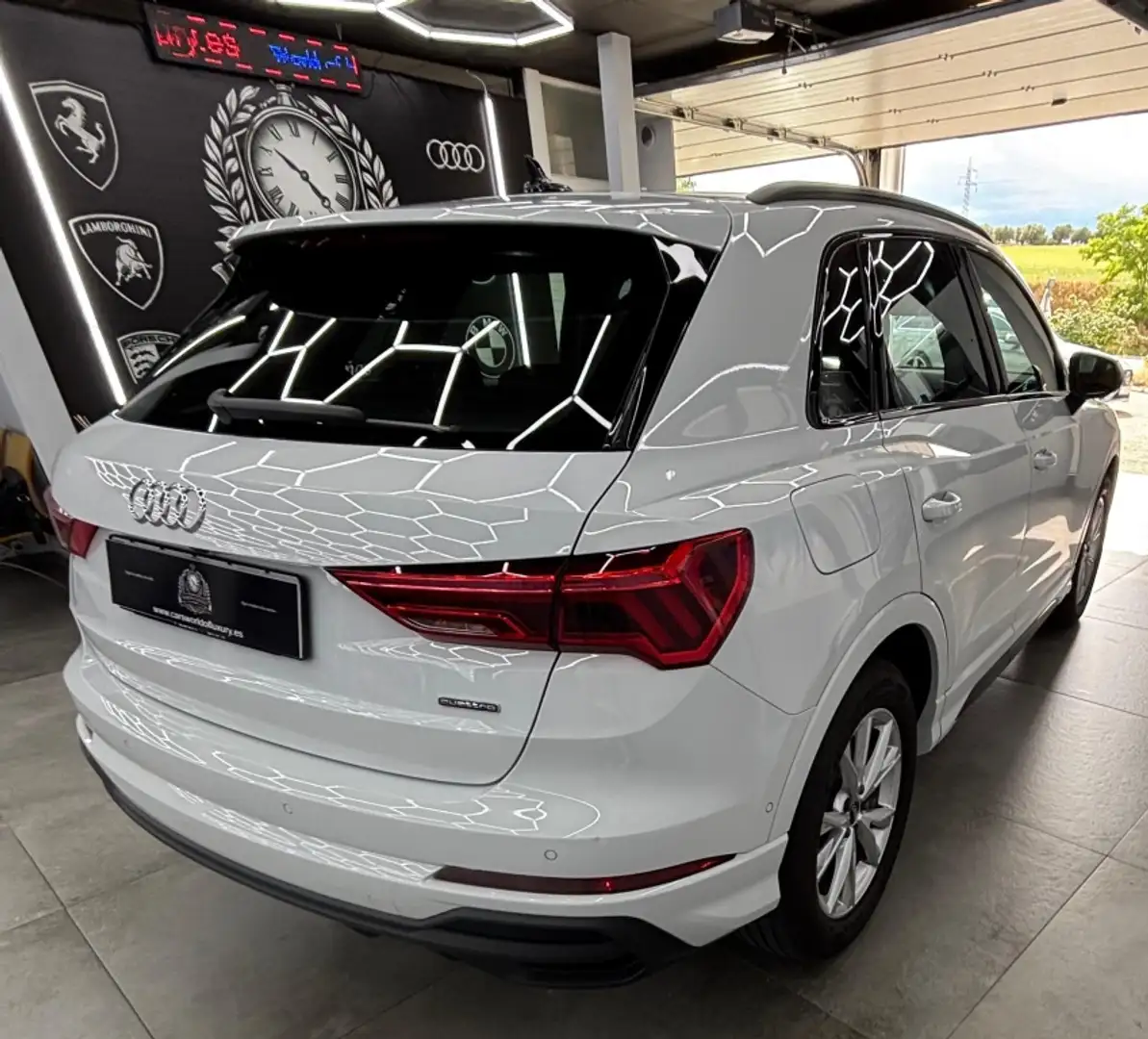 Audi Q3 Sportback 40 TDI Black line quattro S tronic 147kW Blanco - 2