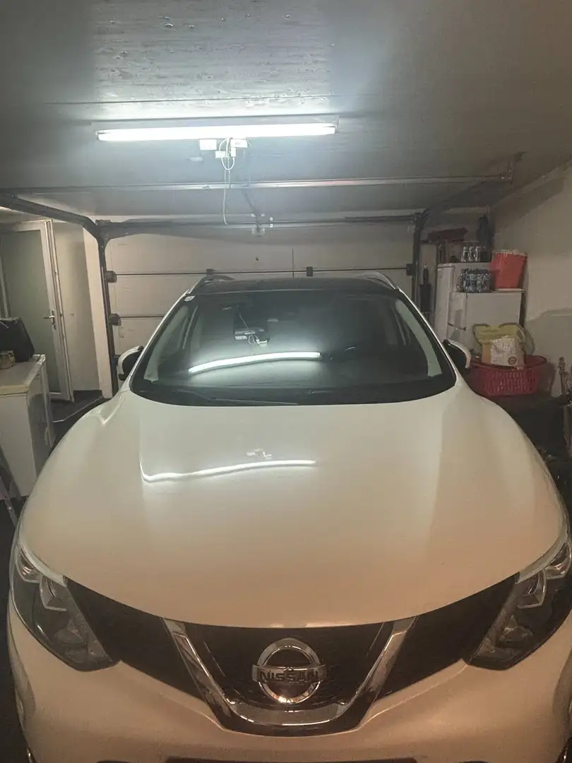 Nissan Qashqai Qashqai 1,6 dCi Acenta ALL-MODE 4x4i Acenta Weiß - 1