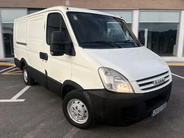 Iveco Daily Ch.Cb. 35S12 Transversal 3000RS