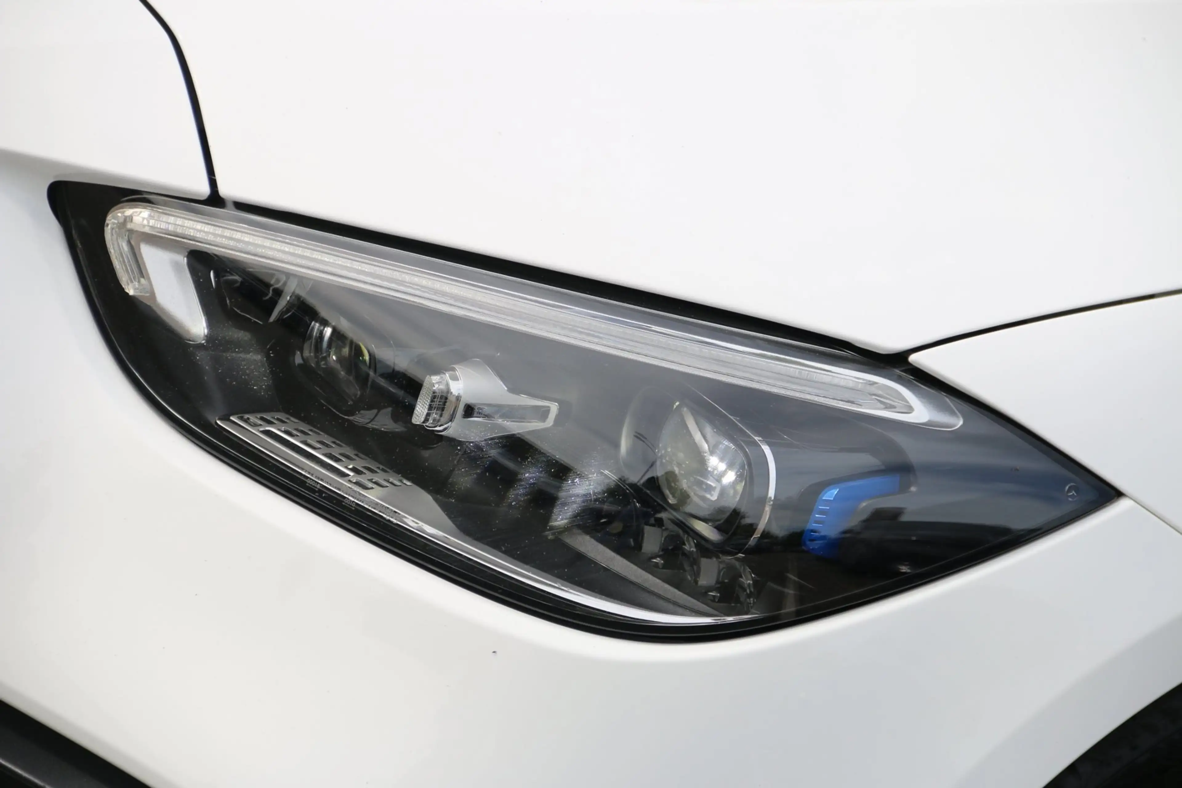 Mercedes-Benz C 200 Launch Edition AMG Line PANO-DAK! — photo 4