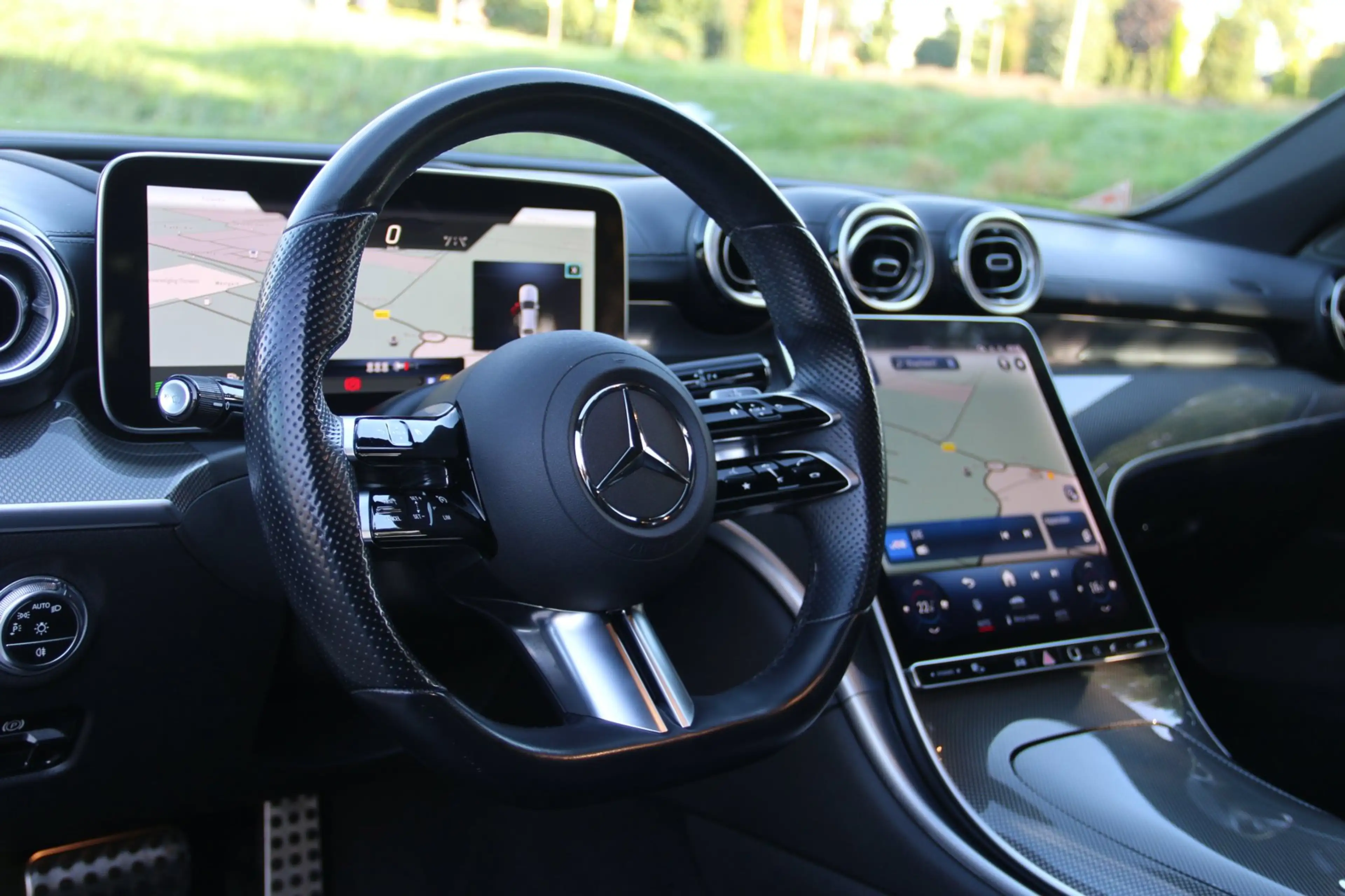 Mercedes-Benz C 200 Launch Edition AMG Line PANO-DAK! — photo 12