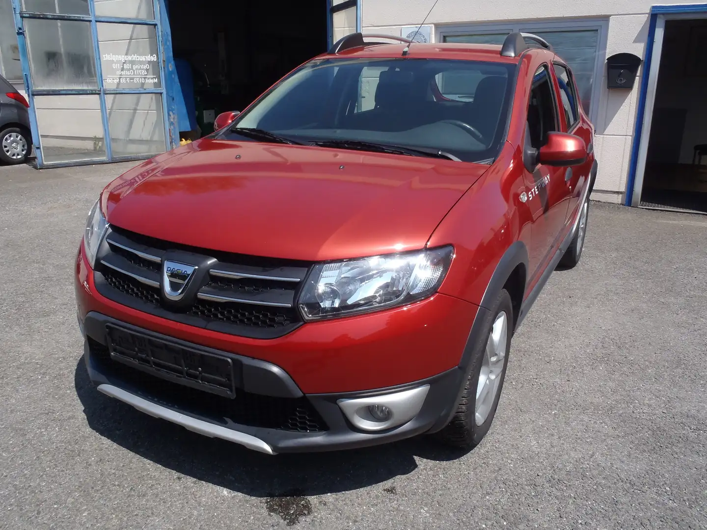 Dacia Sandero Stepway TCe 90 Prestige KLIMA Rot - 1