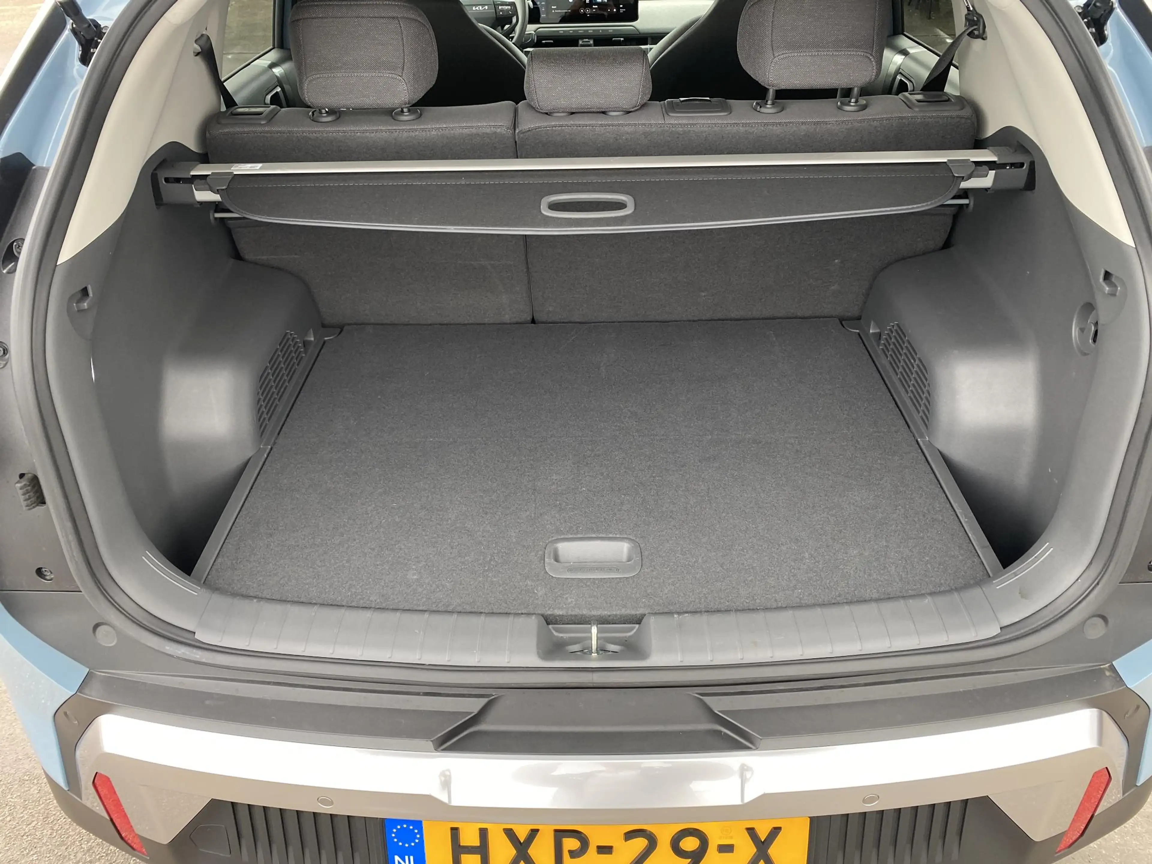 Kia EV3 Plus 81.4 kWh Nette auto, lage KM stand, dodehoekd — photo 7