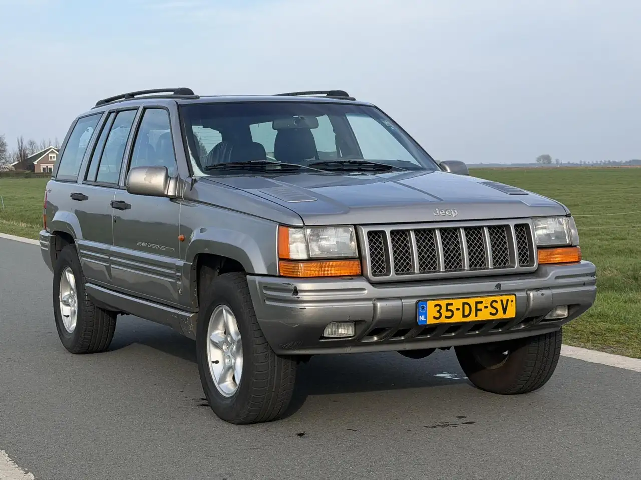 Jeep Grand Cherokee 5.9i V8 LX Limited Edition, foto 3