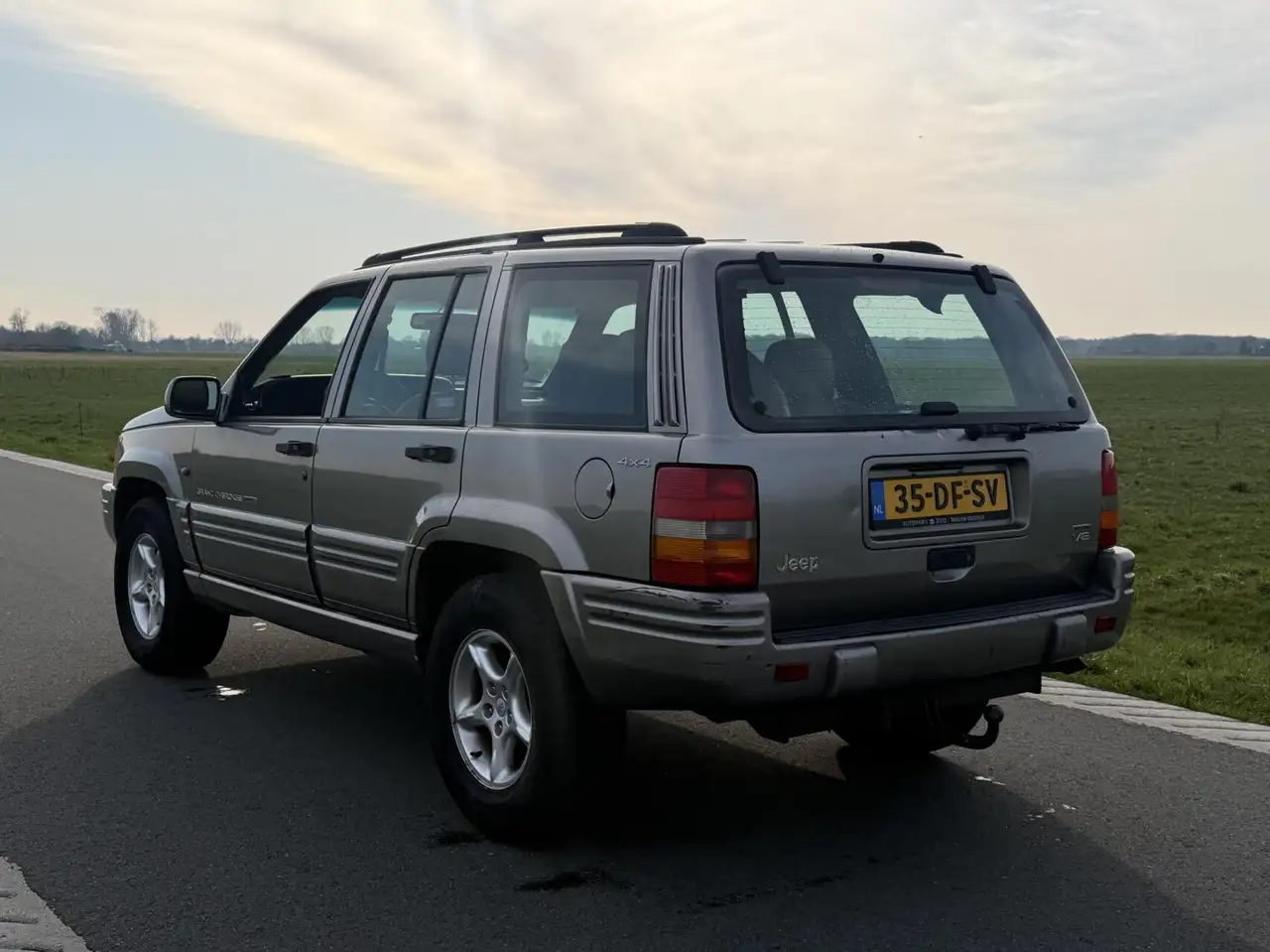Jeep Grand Cherokee 5.9i V8 LX Limited Edition, foto 7