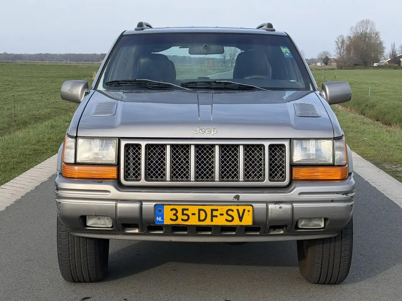 Jeep Grand Cherokee 5.9i V8 LX Limited Edition, foto 2