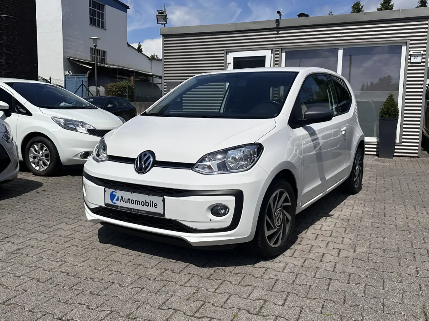 Volkswagen up! sound up! BMT Start-Stopp - 1