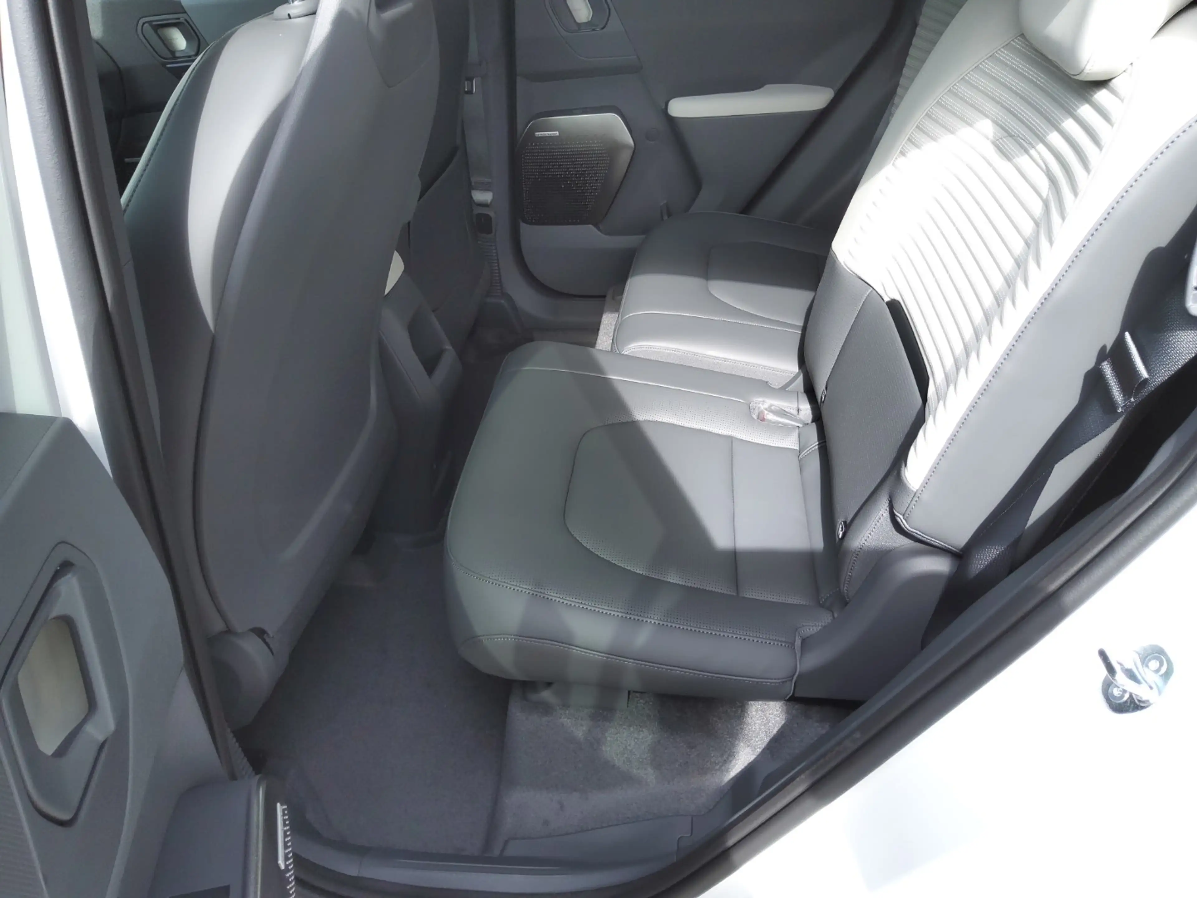 Kia EV2 4S GTL WIC 22AC TEC DWP COM — photo 15