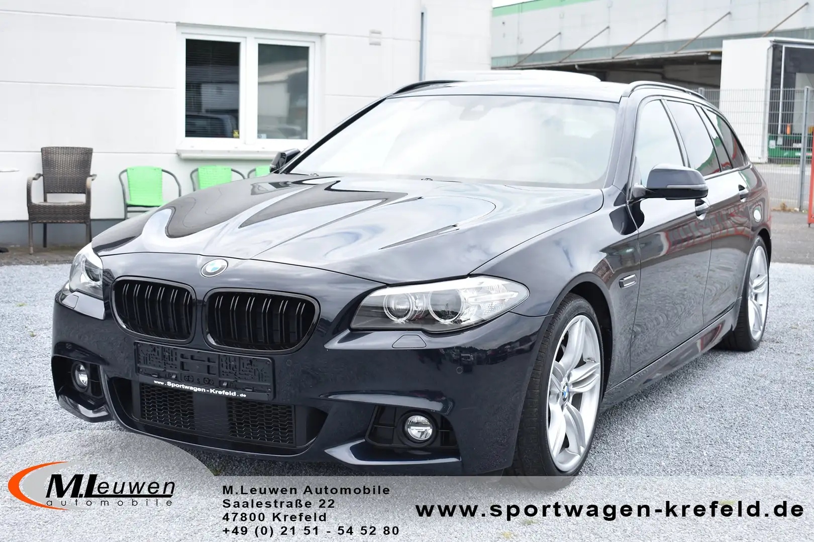 BMW 525 525d Touring M-Sport *PANO*NAVI*LEDER*CAM*19 ALU* Zwart - 1