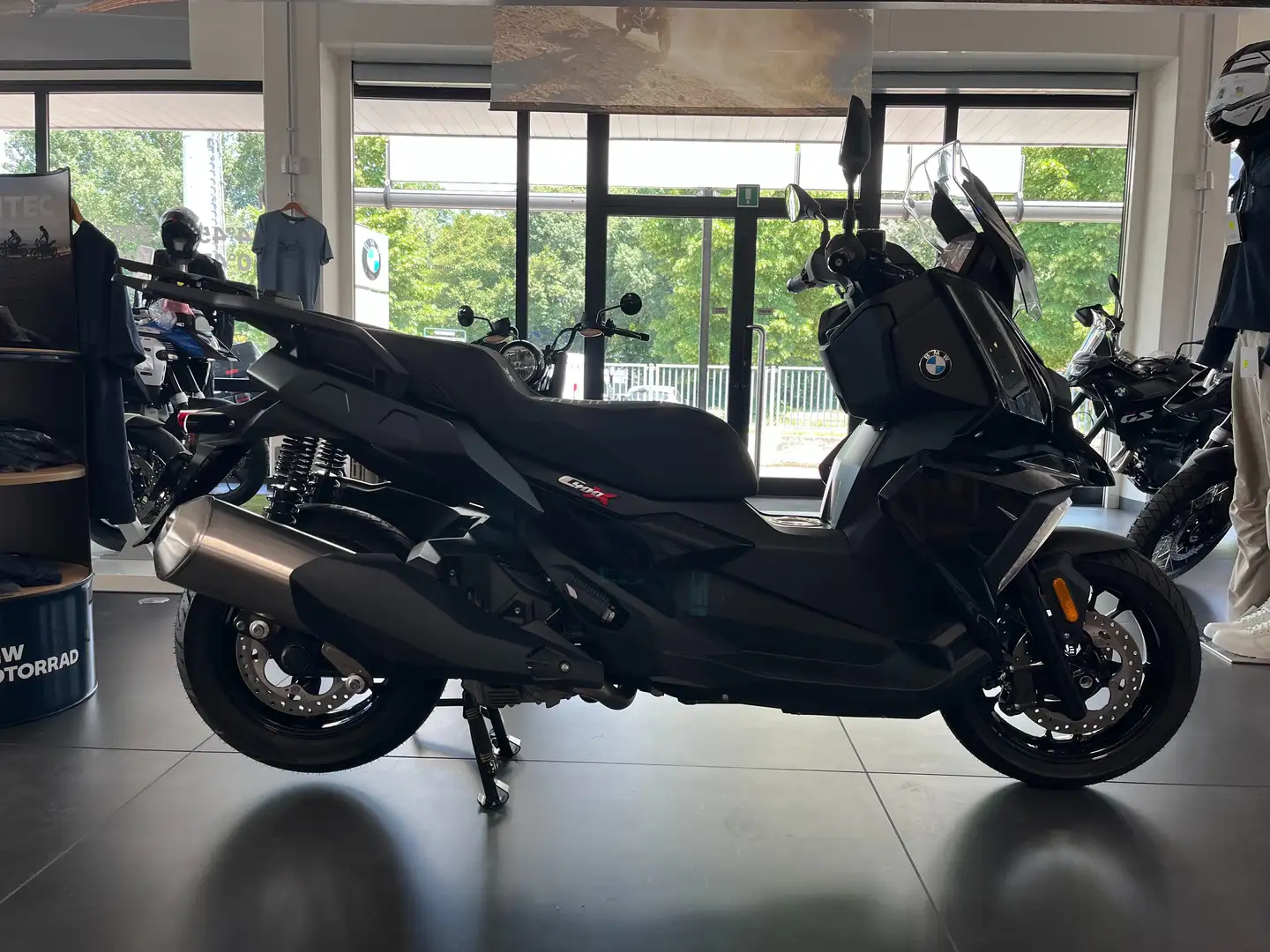 BMW C 400 X 2025 Zwart - 2