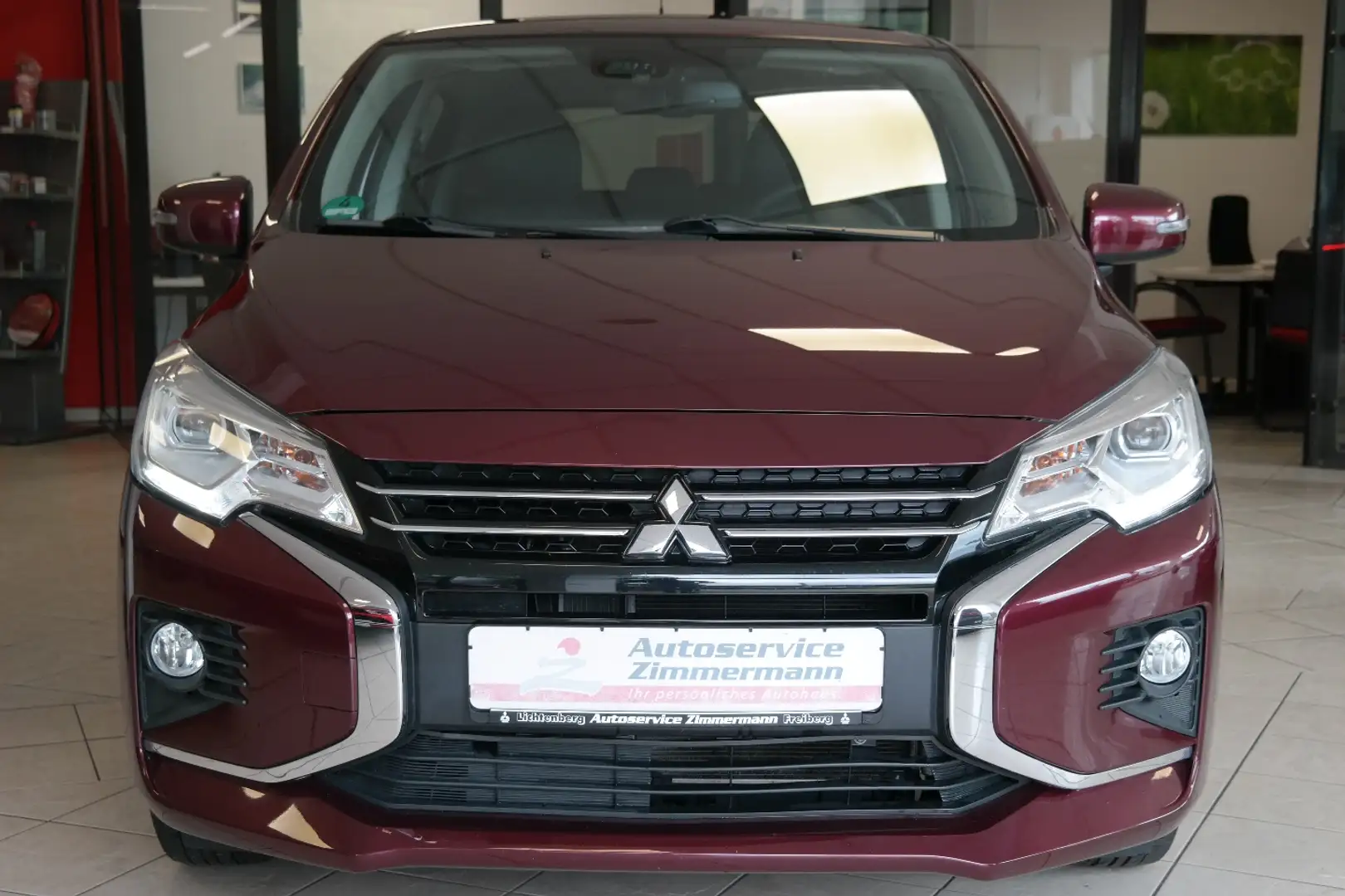 Mitsubishi Space Star TOP 1.2 MIVEC ClearTec 5-Gang Rot - 2