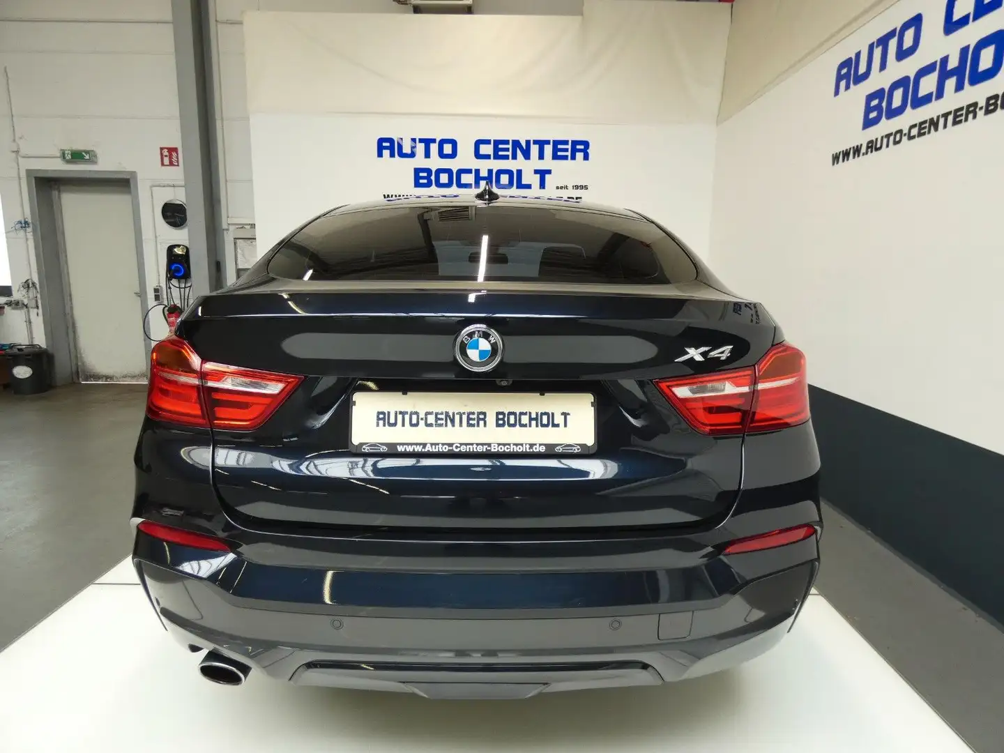 BMW X4 xDrive 20 d M Sportpaket*NaviProf*HUD*HiFi Schwarz - 2
