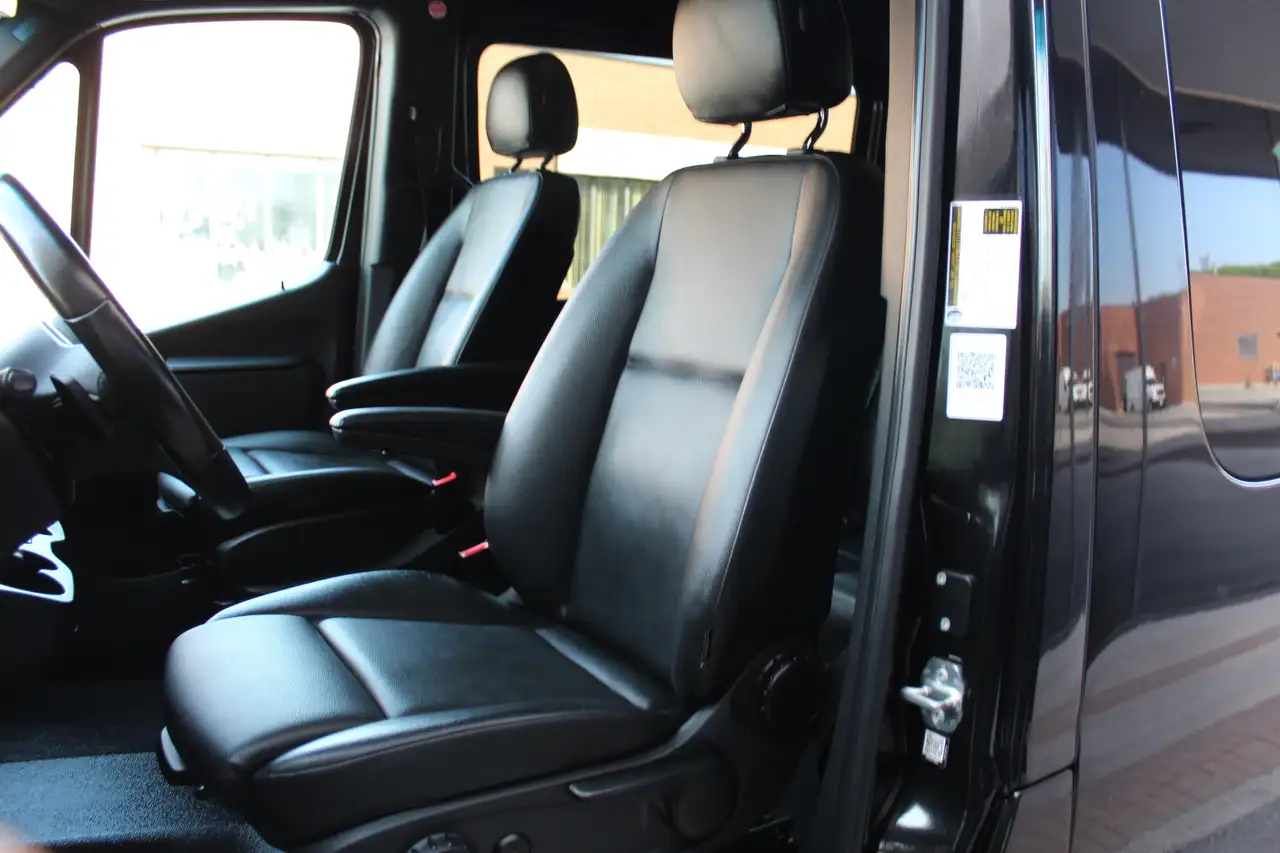 Mercedes-Benz Sprinter снимка Mercedes-Benz Sprinter