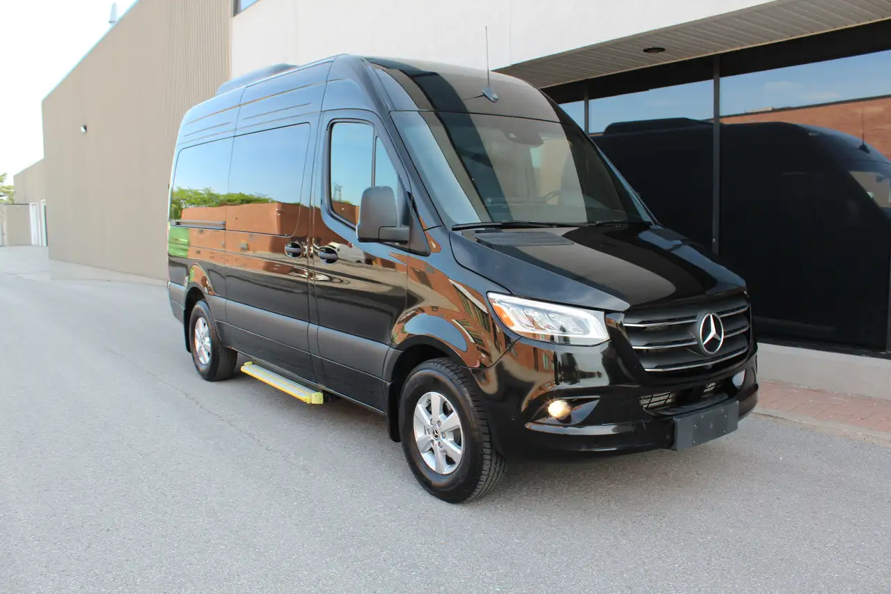 Mercedes-Benz Sprinter снимка Mercedes-Benz Sprinter