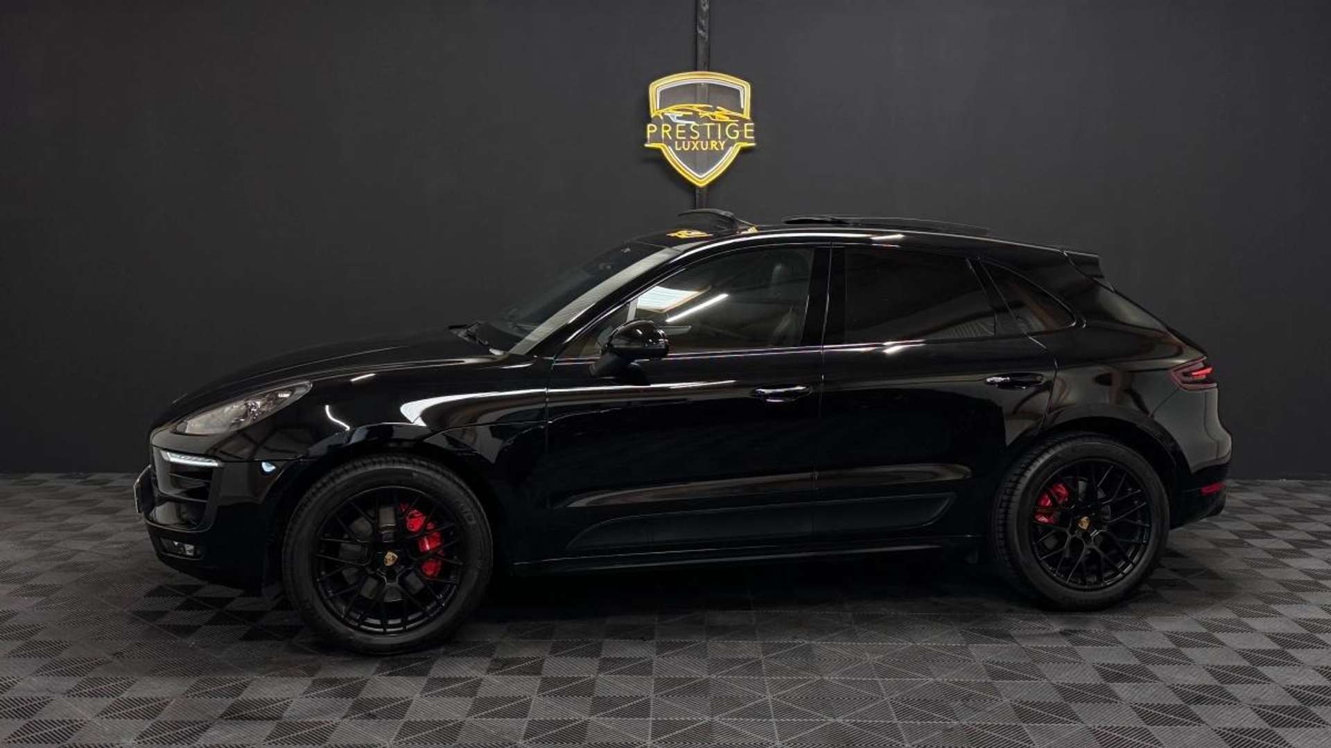 Porsche Macan III GTS -  - Joinsteer - #1