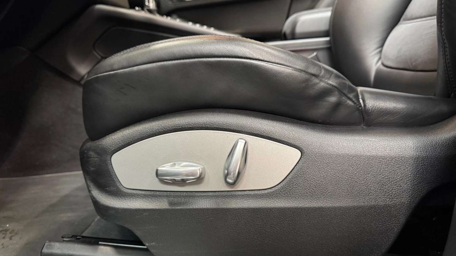 Porsche Macan III GTS -  - Joinsteer - #4