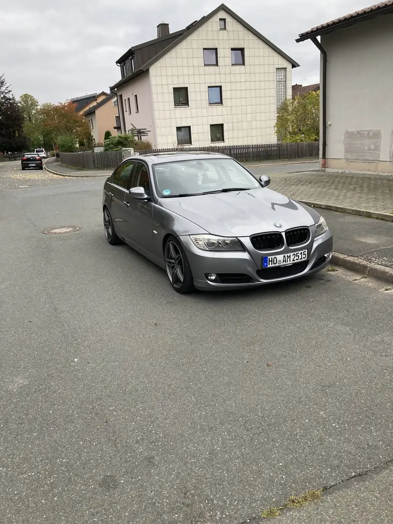 BMW 318 facelift - 1
