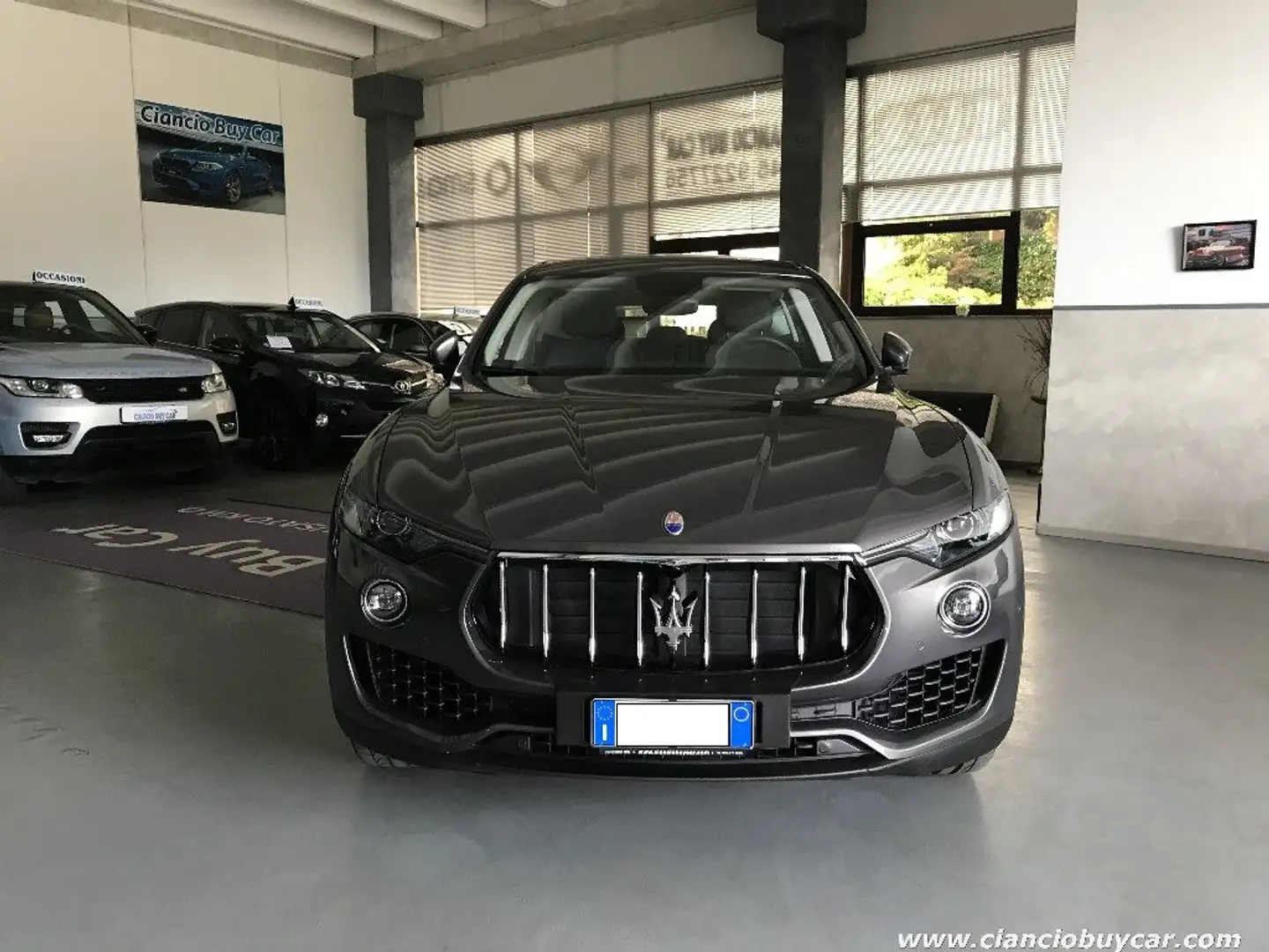 Maserati Levante V6 Diesel 250 CV AWD sport Grigio - 2