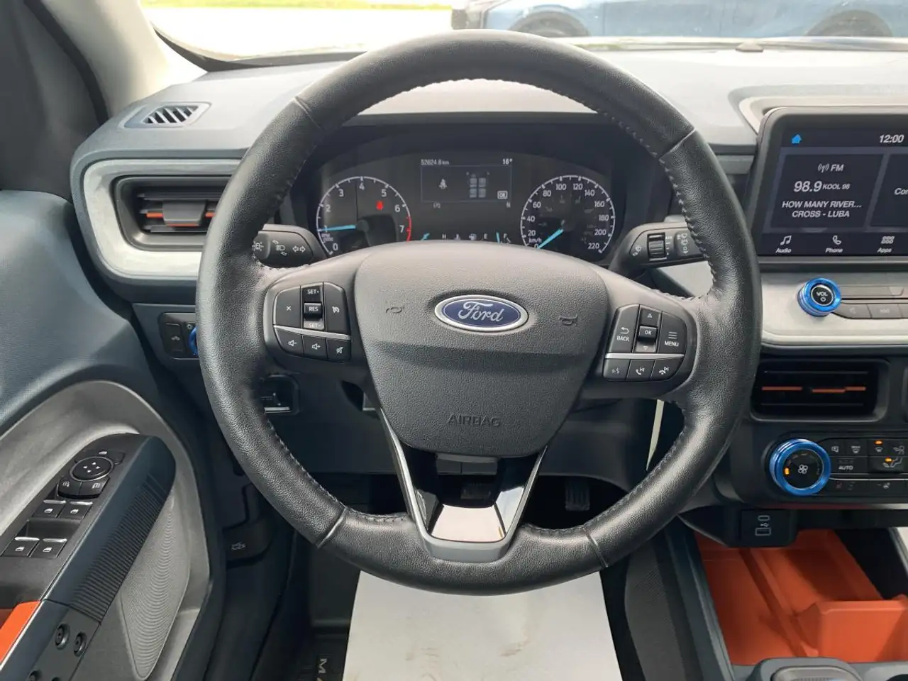 Ford Maverick photo Ford Maverick