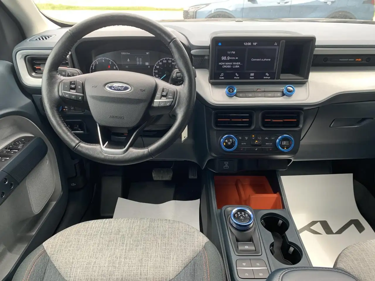 Ford Maverick photo Ford Maverick