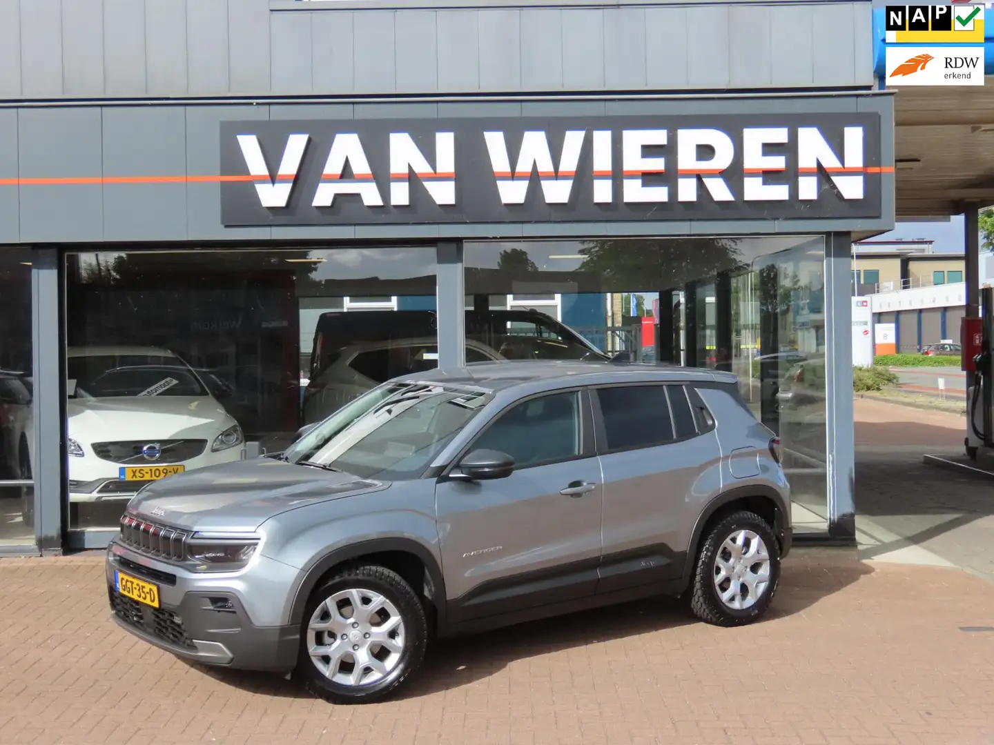 Jeep Avenger 1.2 Longitude Tech&Style pack Infotainment&Covenie Grijs - 1