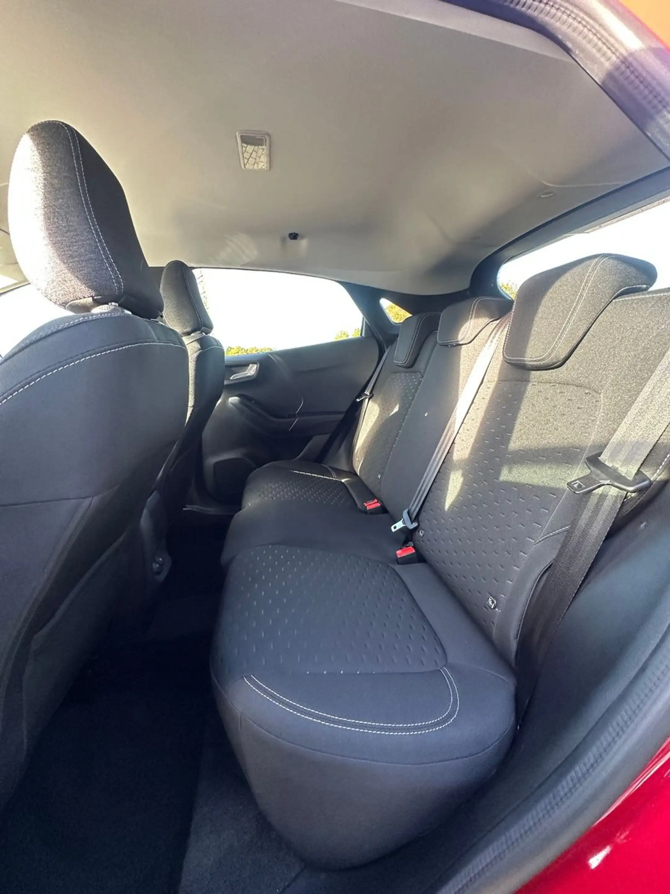 Ford Puma Titanium Kamera 360 LED Winter Paket — photo 12