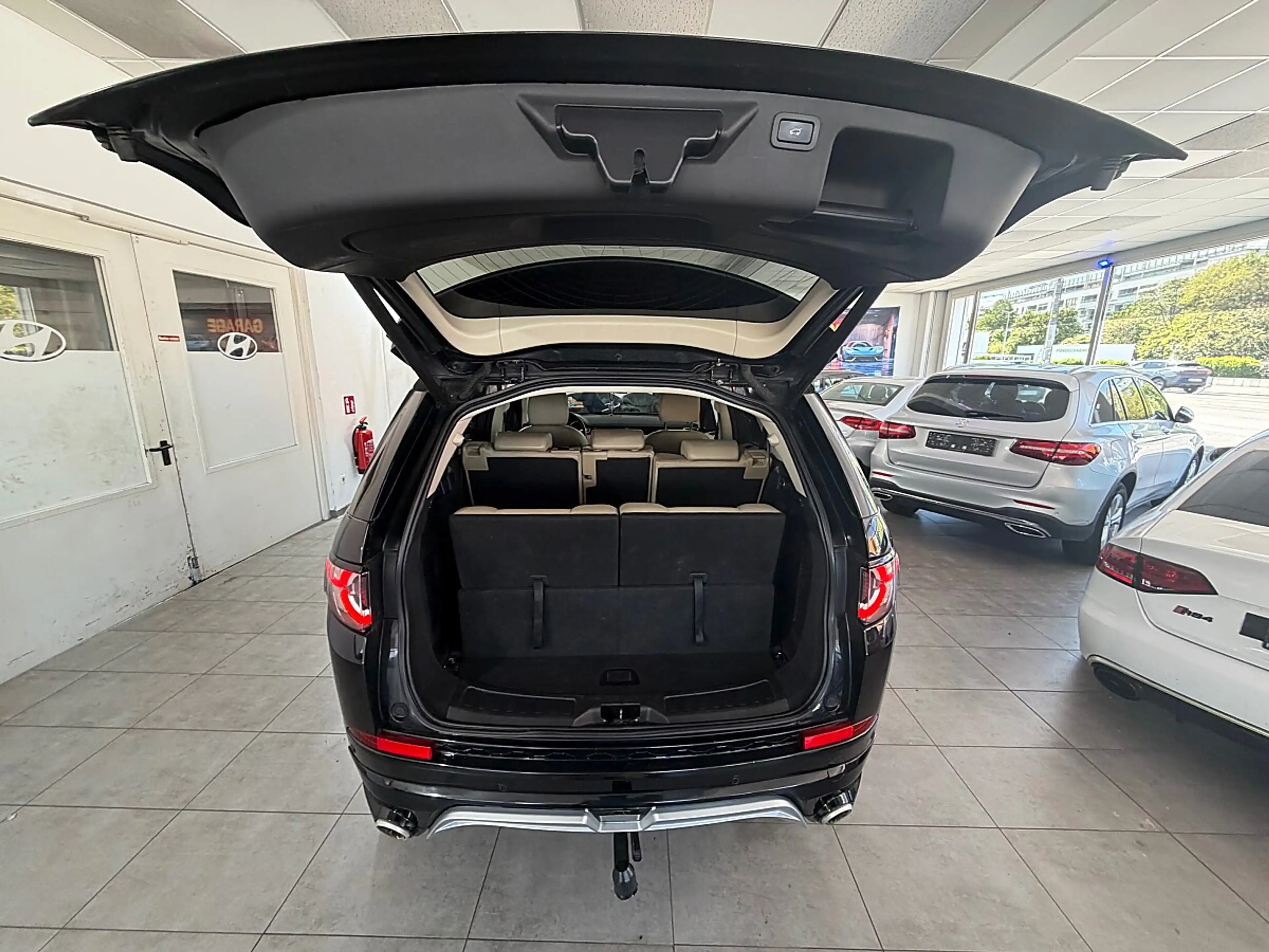 Land Rover Discovery Sport 2,2 SD4 4WD HSE Aut. — photo 14