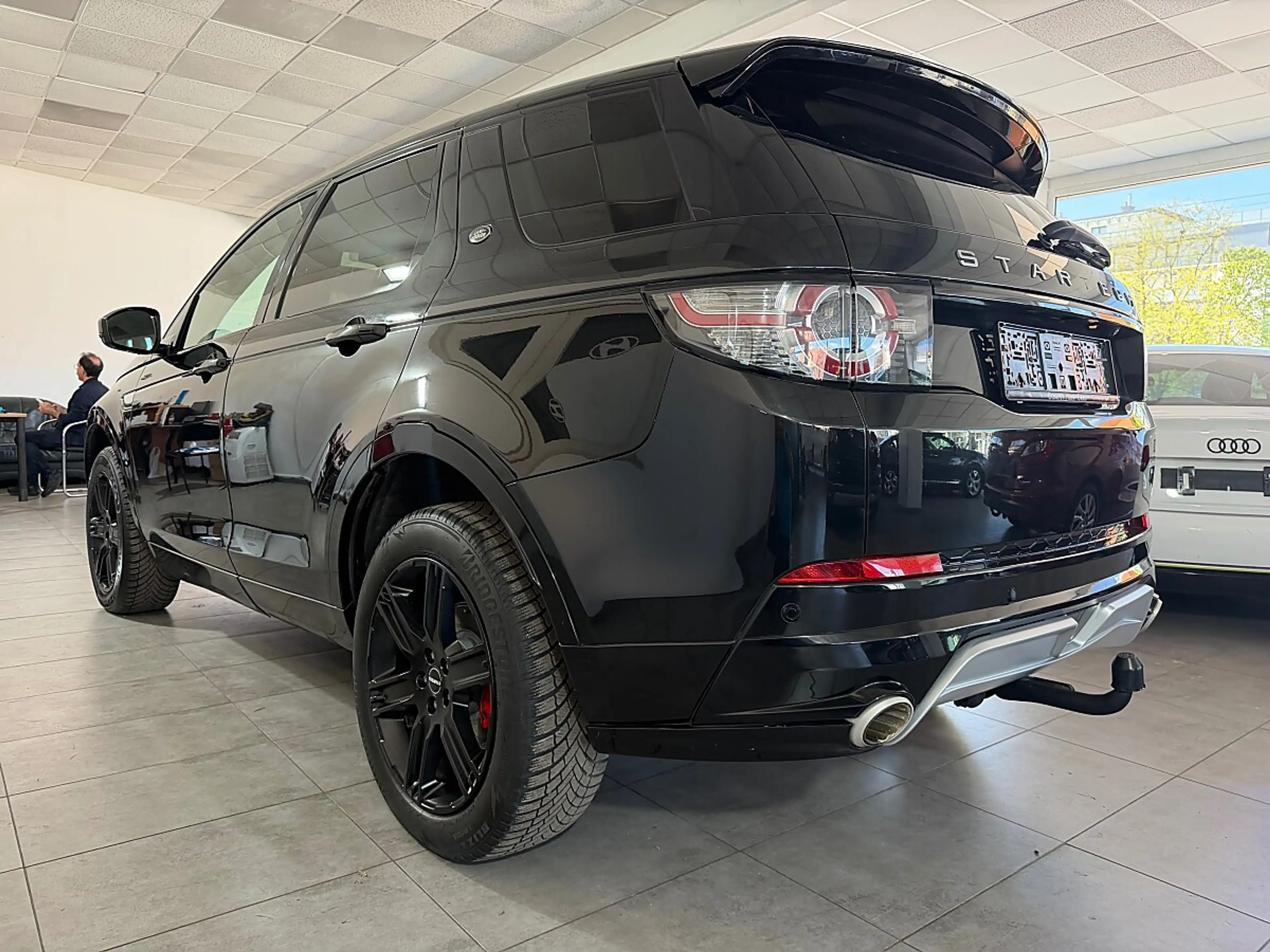 Land Rover Discovery Sport 2,2 SD4 4WD HSE Aut. — photo 12