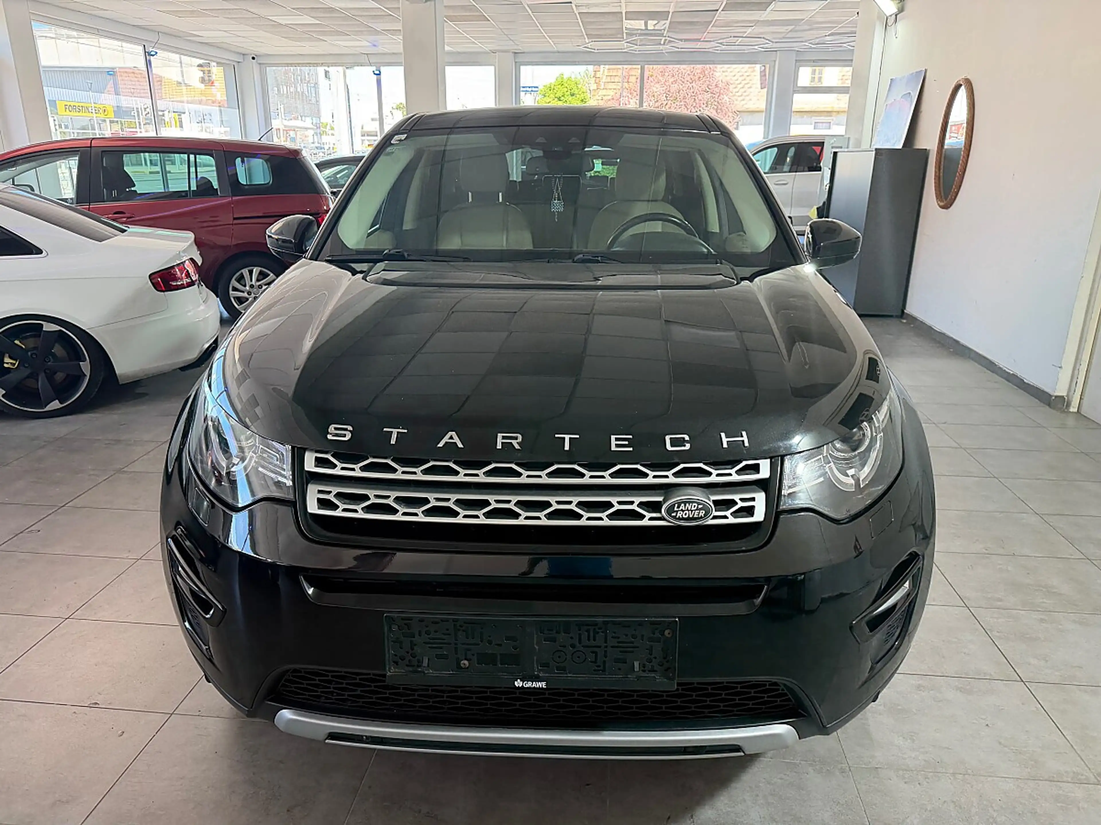 Land Rover Discovery Sport 2,2 SD4 4WD HSE Aut. — photo 4